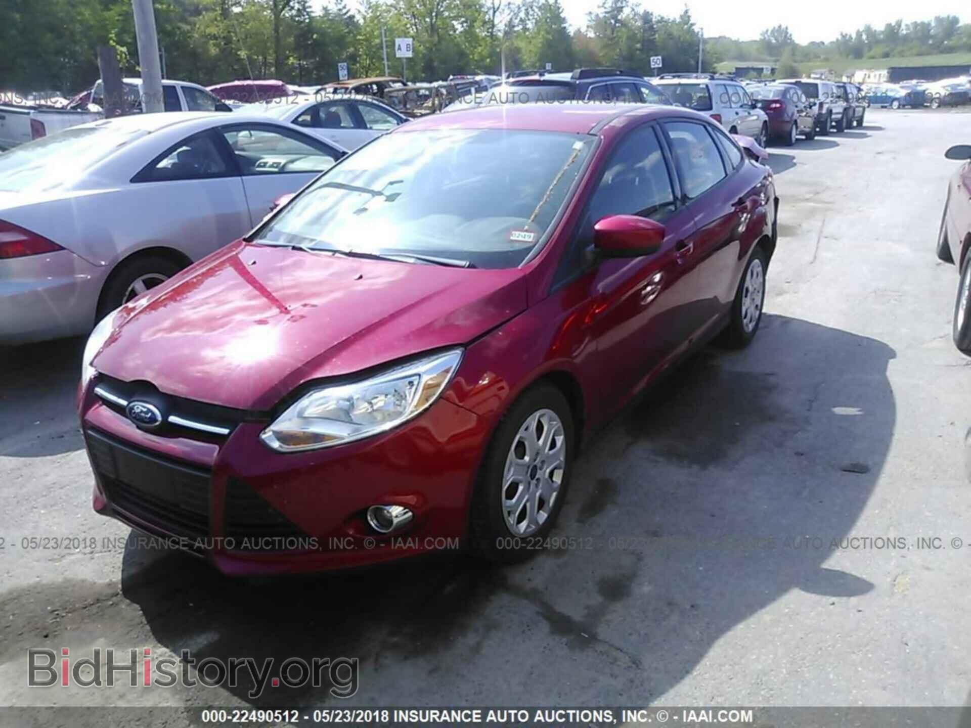 2012 Ford Focus - VIN: 1FAHP3F21CL412638 - Photo 2