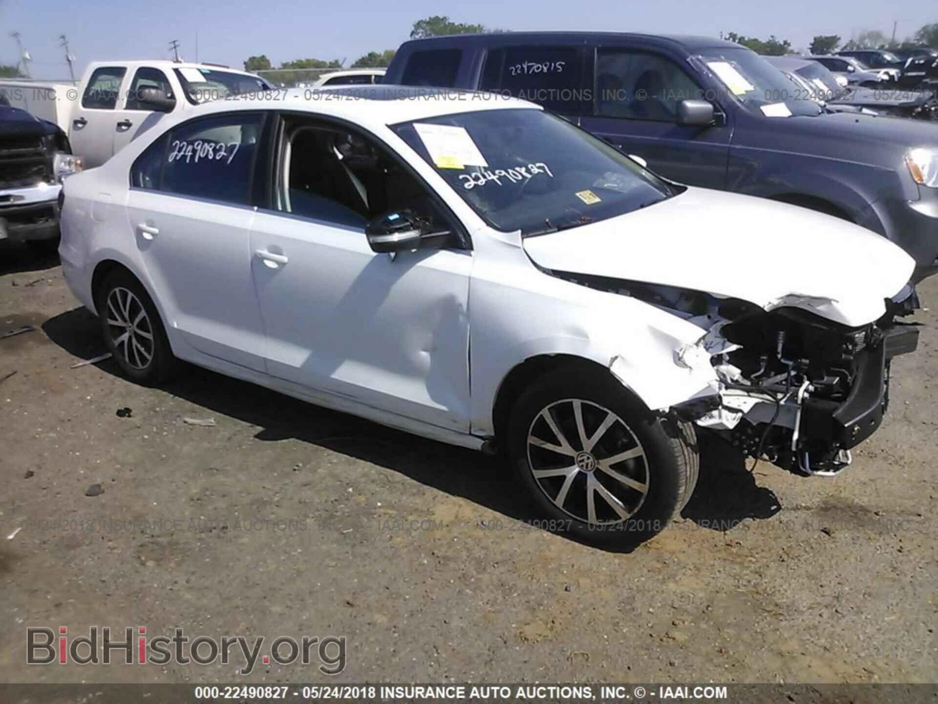 Фотография 3VWDB7AJ9HM395491 - Volkswagen Jetta 2017