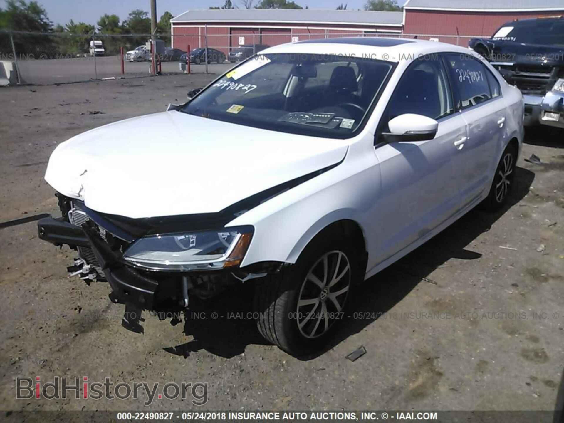 2017 Volkswagen Jetta - VIN: 3VWDB7AJ9HM395491 - Фото 2