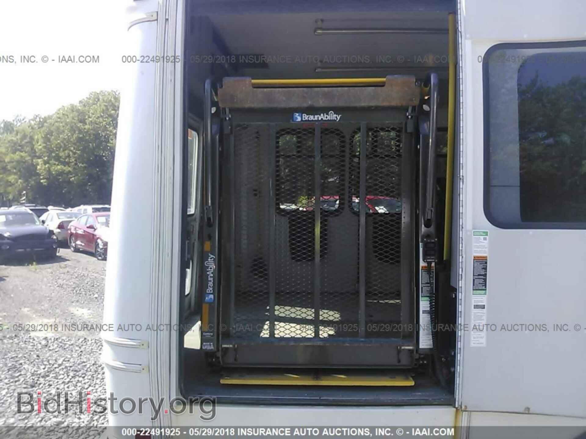 2014 Ford Econoline - VIN: 1FDFE4FS9EDB19737 - Фото 7