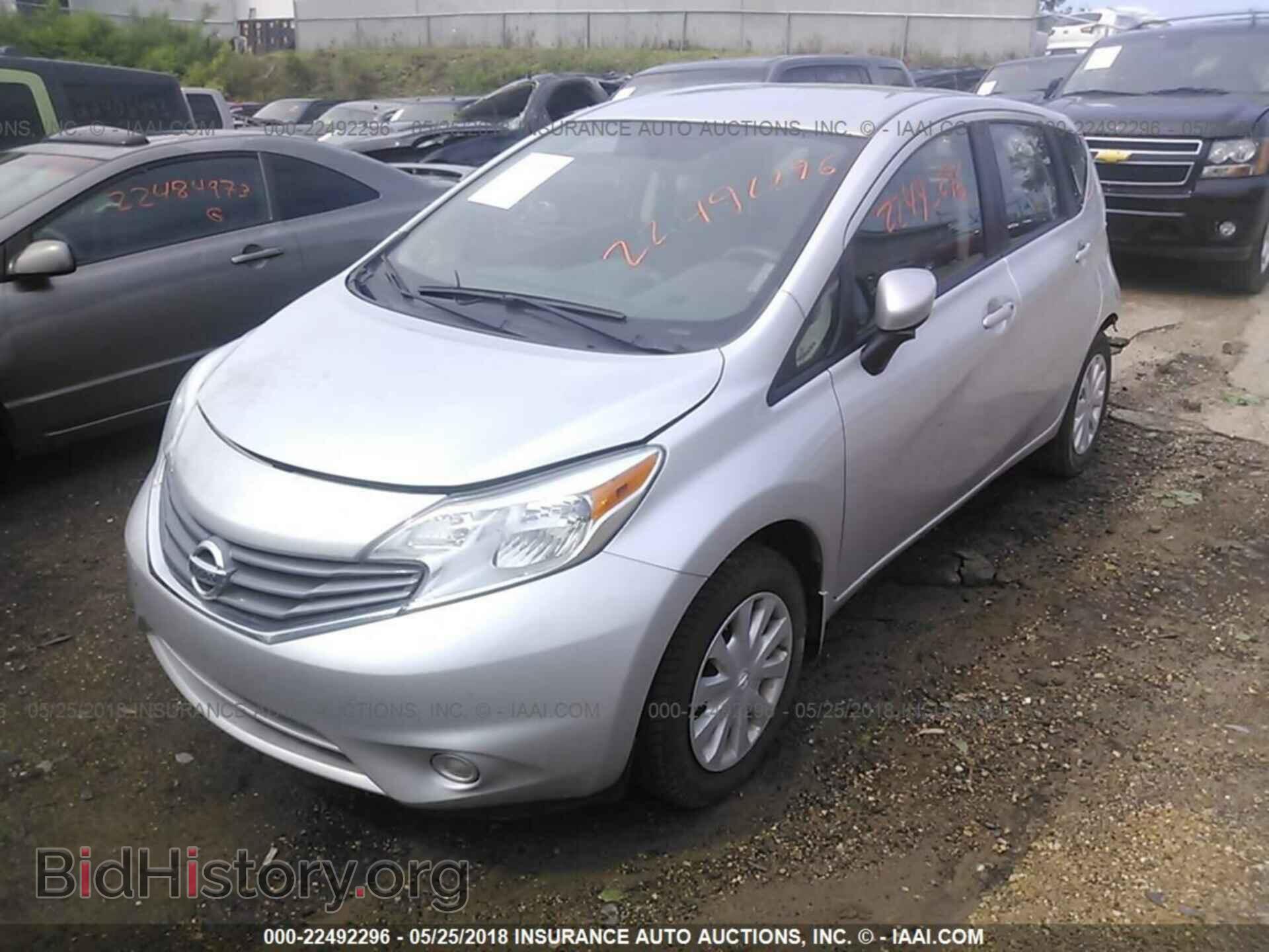 2015 Nissan Versa note - VIN: 3N1CE2CP4FL447674 - Photo 2