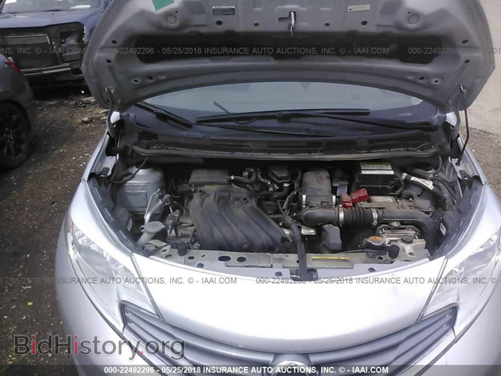 2015 Nissan Versa note - VIN: 3N1CE2CP4FL447674 - Photo 10