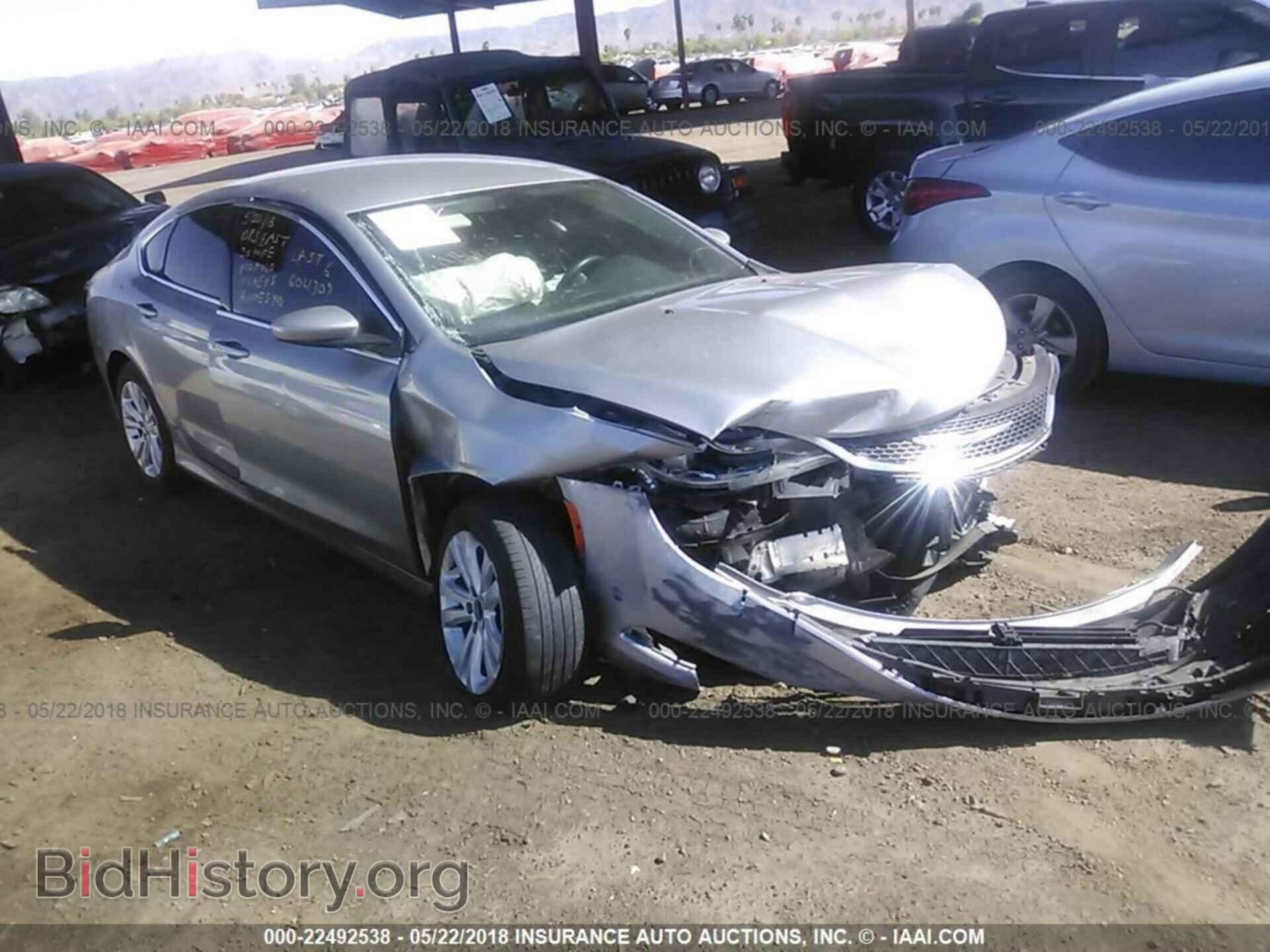 Photo 1C3CCCAB5FN604309 - Chrysler 200 2015