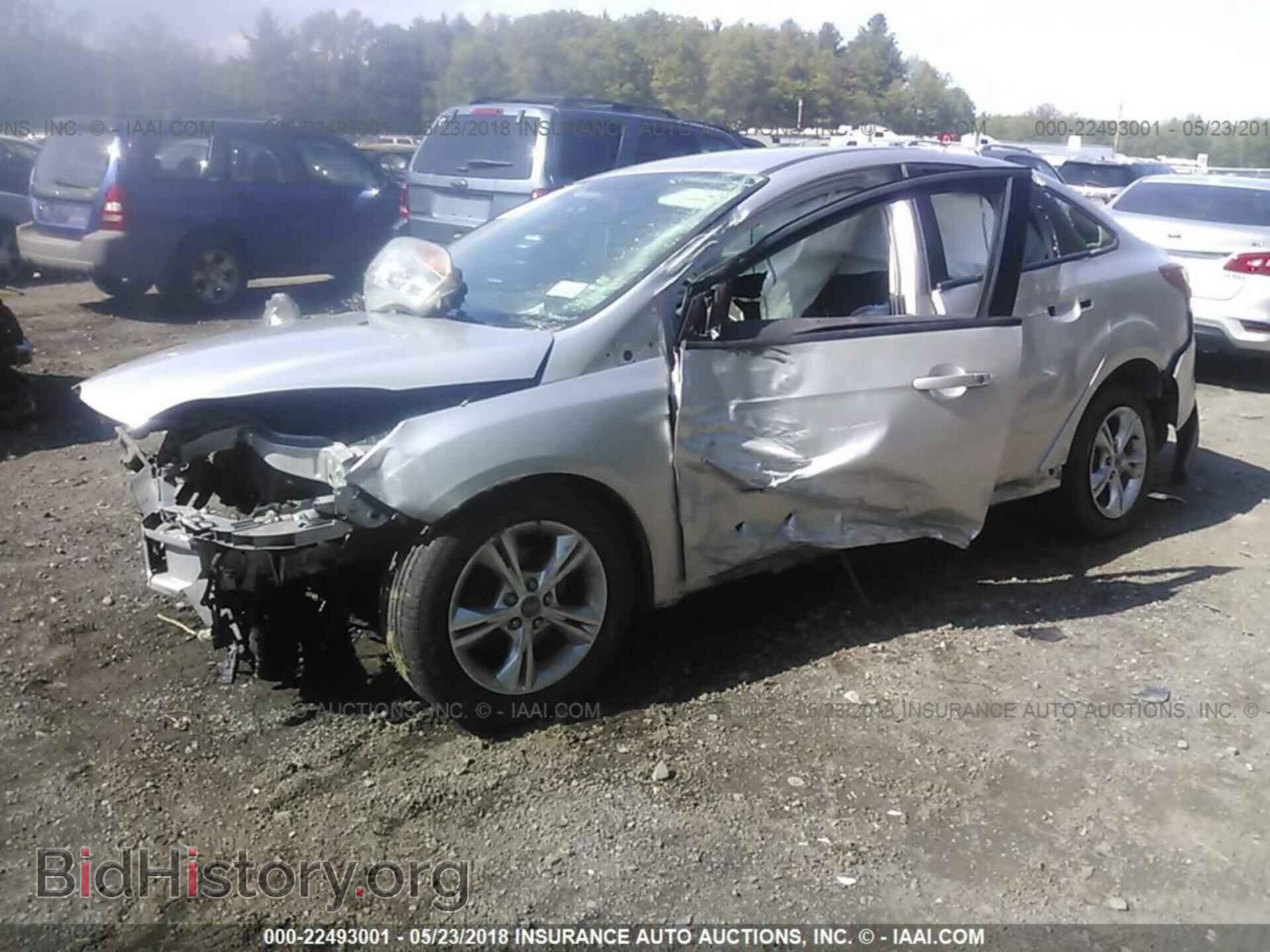 2013 Ford Focus - VIN: 1FADP3F29DL267140 - Photo 2
