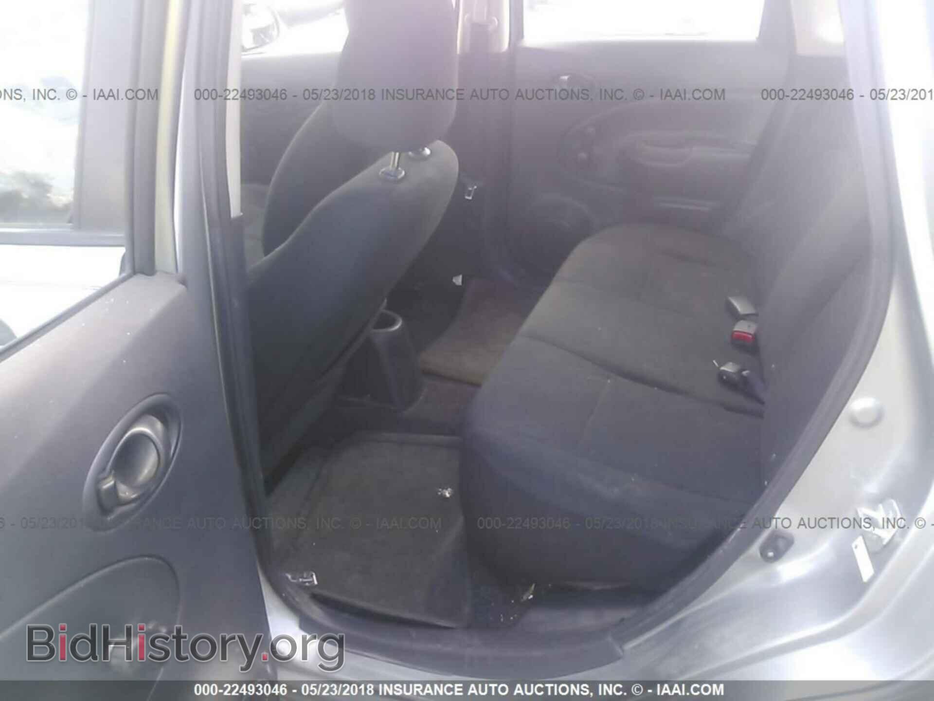 2014 Nissan Versa note - VIN: 3N1CE2CP9EL424664 - Photo 8