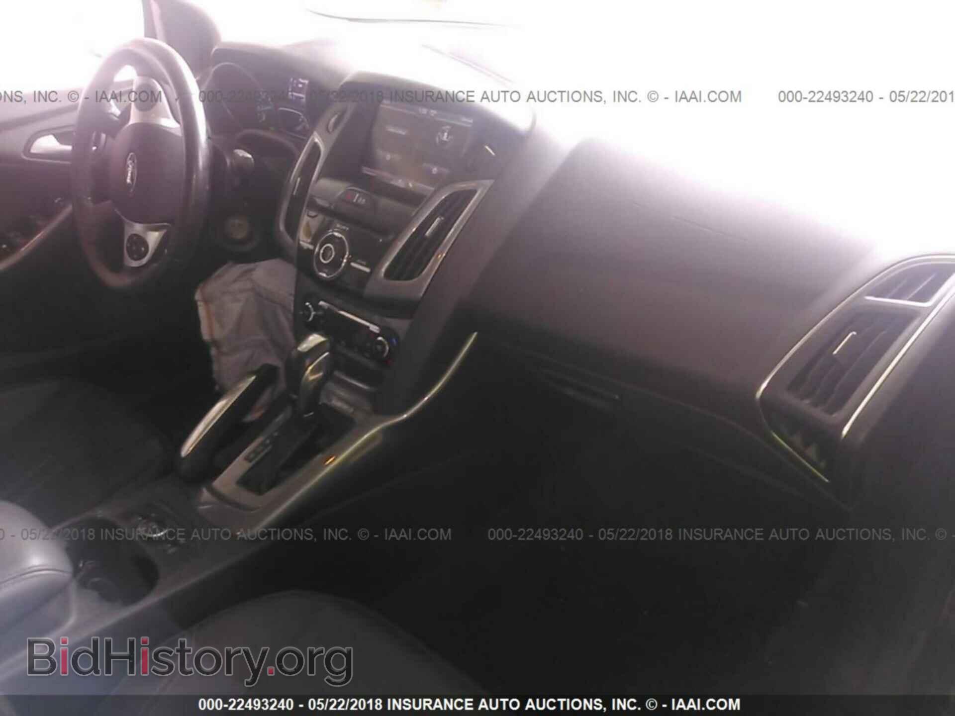 2013 Ford Focus - VIN: 1FADP3J23DL274835 - Photo 5