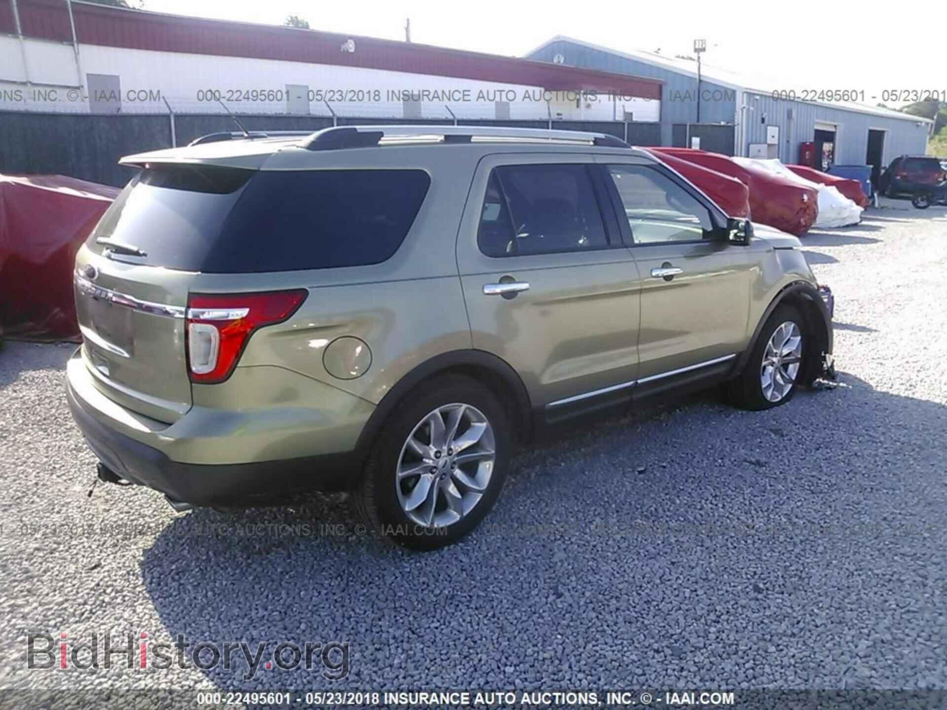2012 Ford Explorer - VIN: 1FMHK7D82CGA57314 - Photo 4