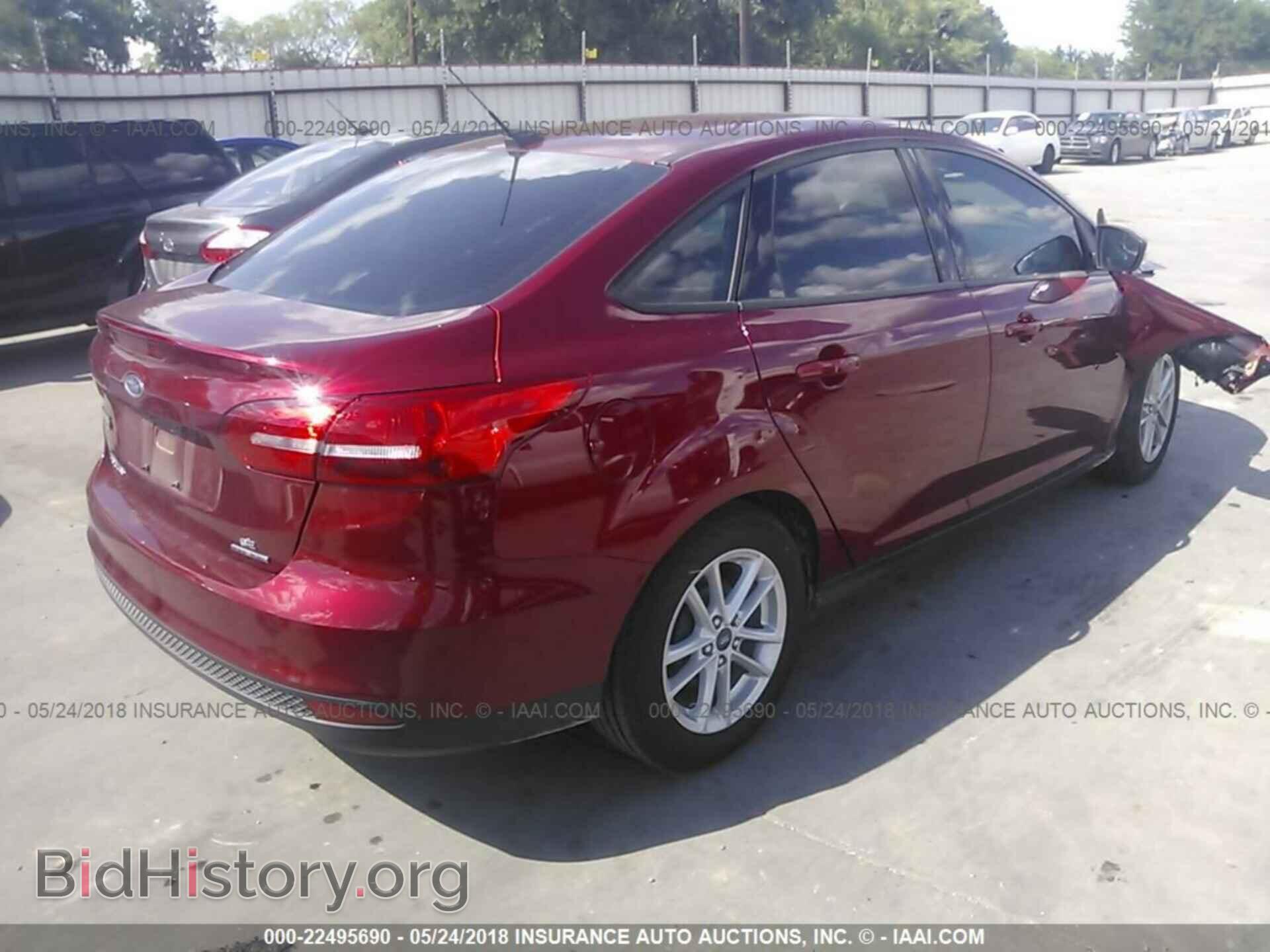 2016 Ford Focus - VIN: 1FADP3F22GL404889 - Фото 4