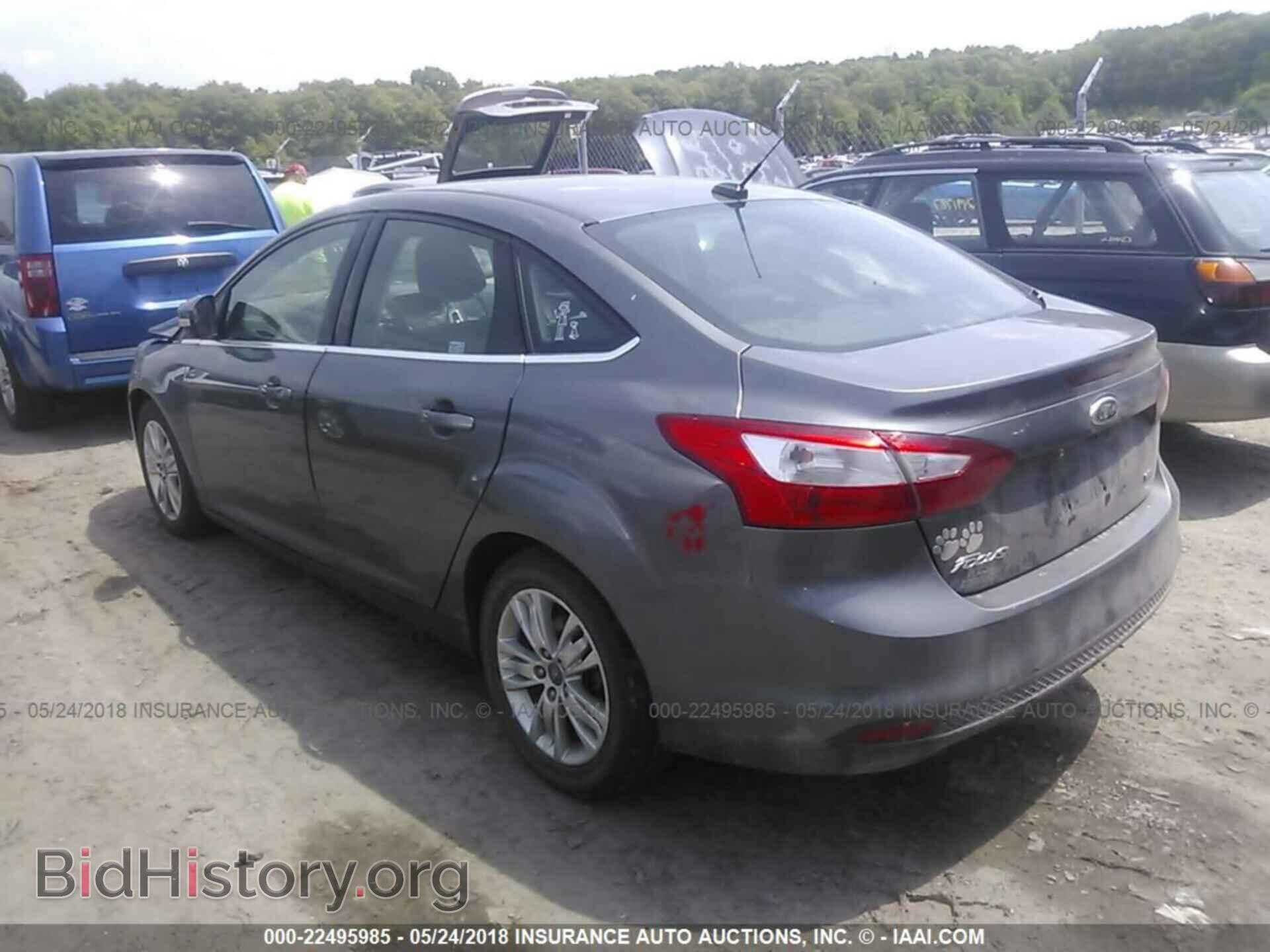 2012 Ford Focus - VIN: 1FAHP3H22CL147547 - Photo 3