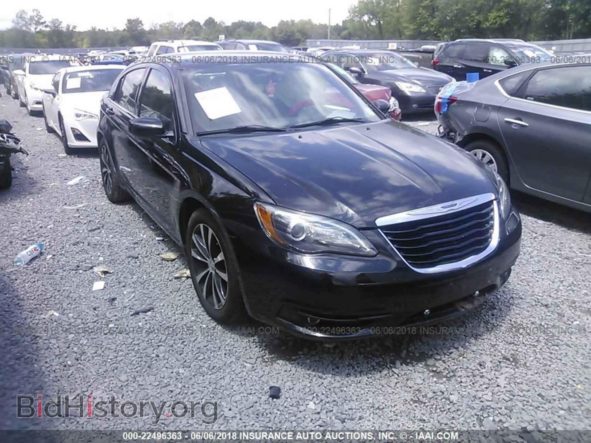 Photo 1C3CCBCG8DN718921 - Chrysler 200 2013