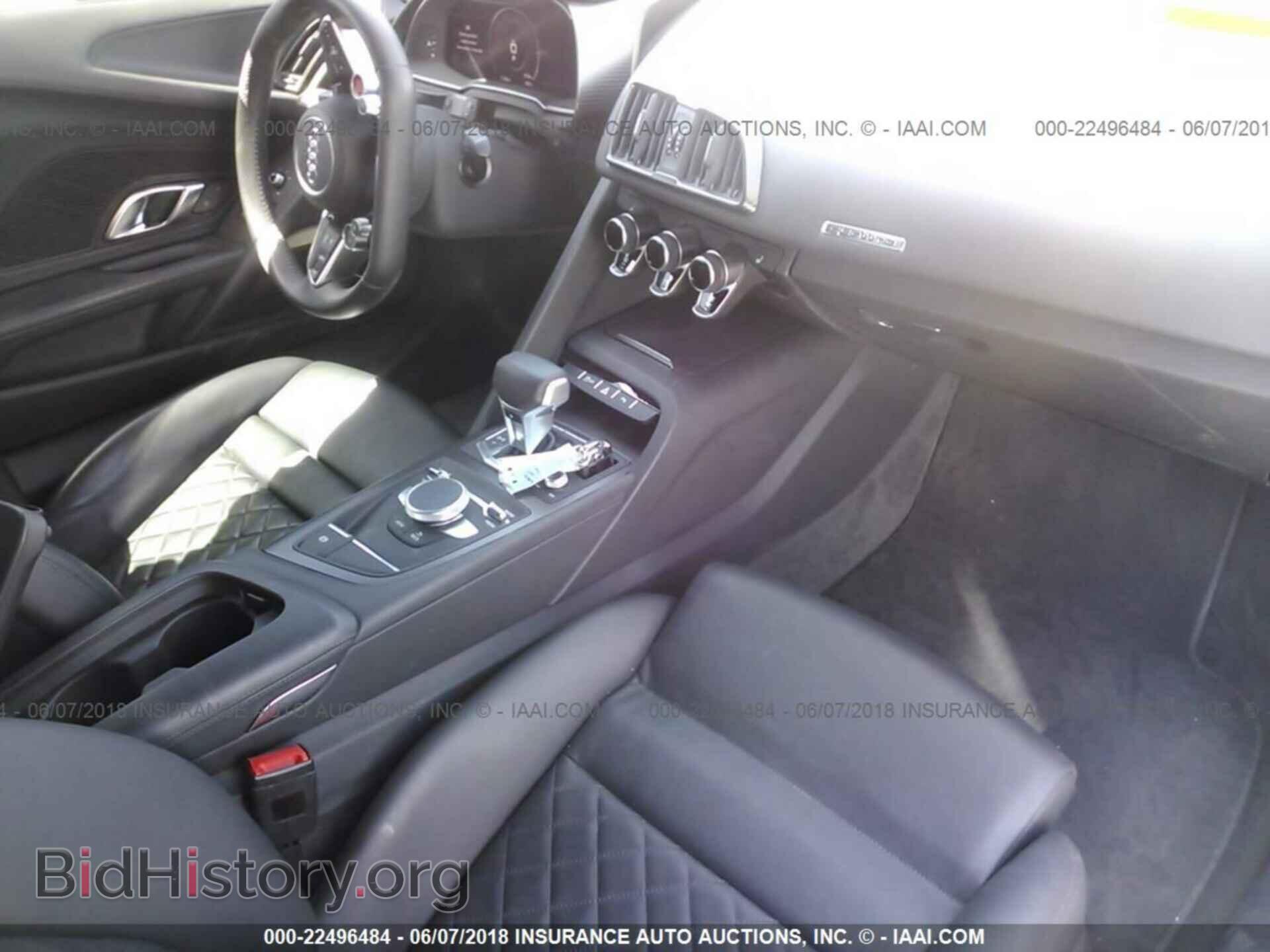 2017 Audi R8 - VIN: WUAKBAFX8H7901829 - Фото 5