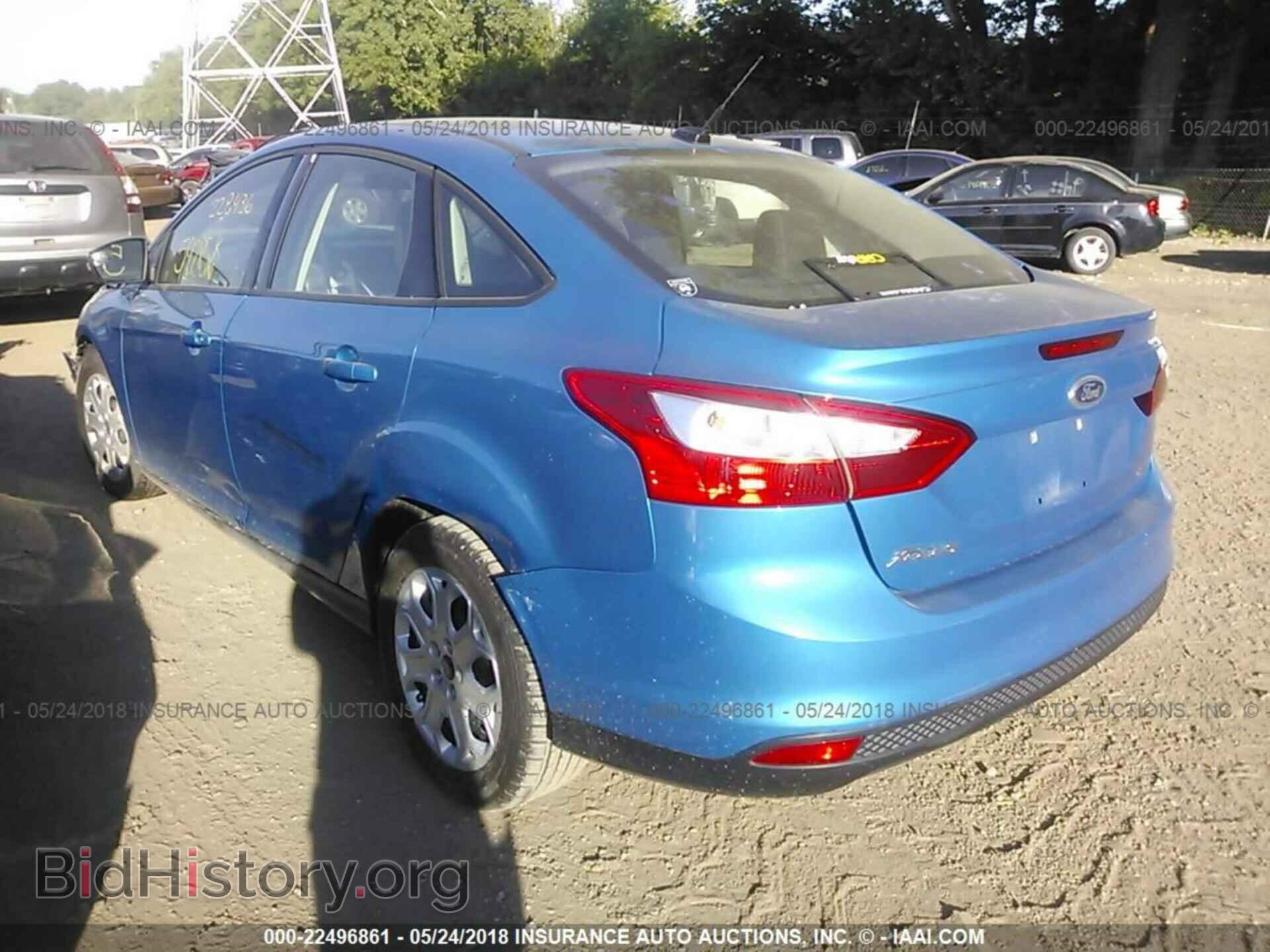 2012 Ford Focus - VIN: 1FAHP3F20CL228436 - Photo 3