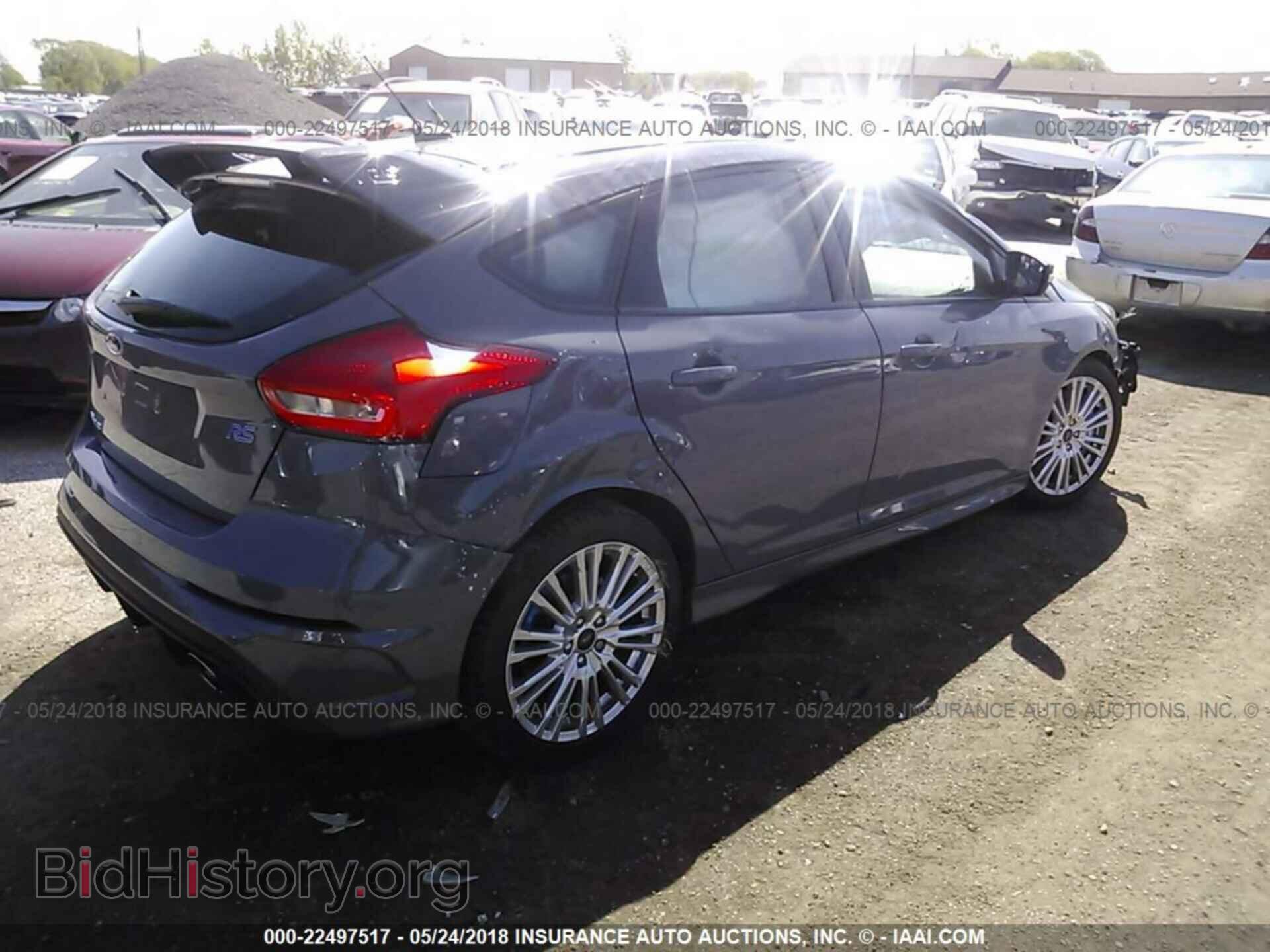 2017 Ford Focus - VIN: WF0DP3TH0H4120074 - Photo 4