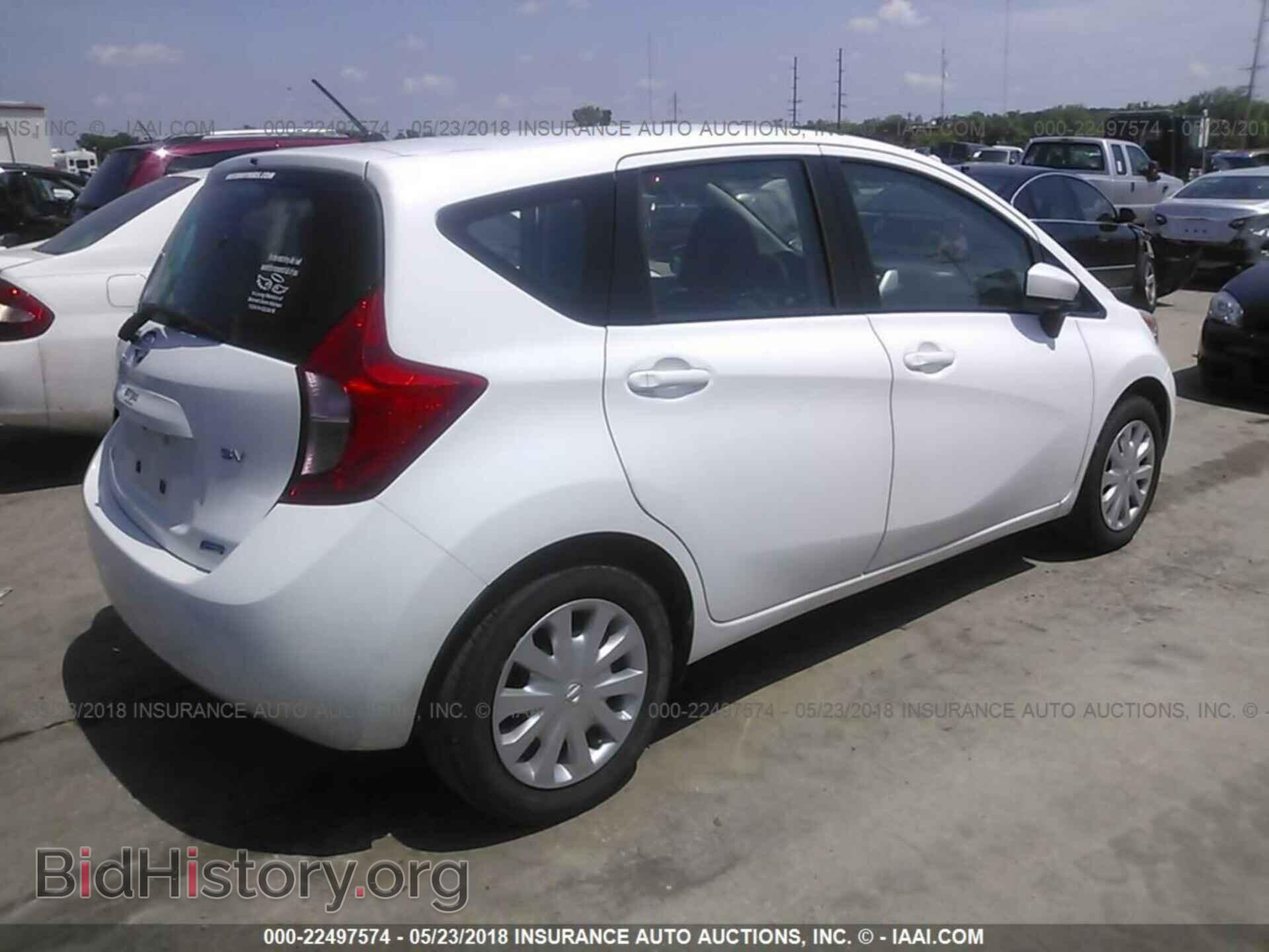 2015 Nissan Versa note - VIN: 3N1CE2CPXFL410287 - Фото 4