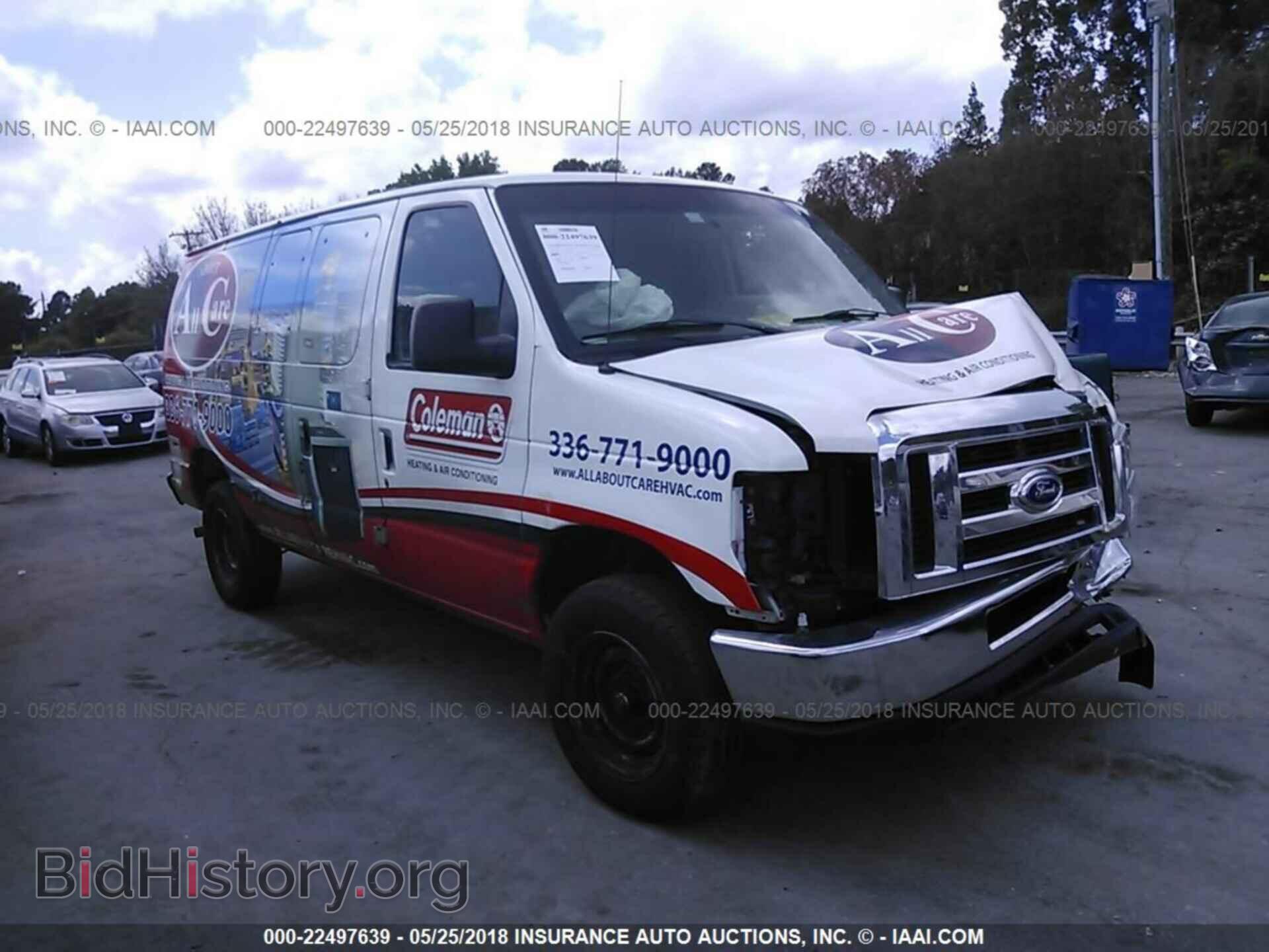 Photo 1FTNE2EW1BDB15587 - Ford Econoline 2011