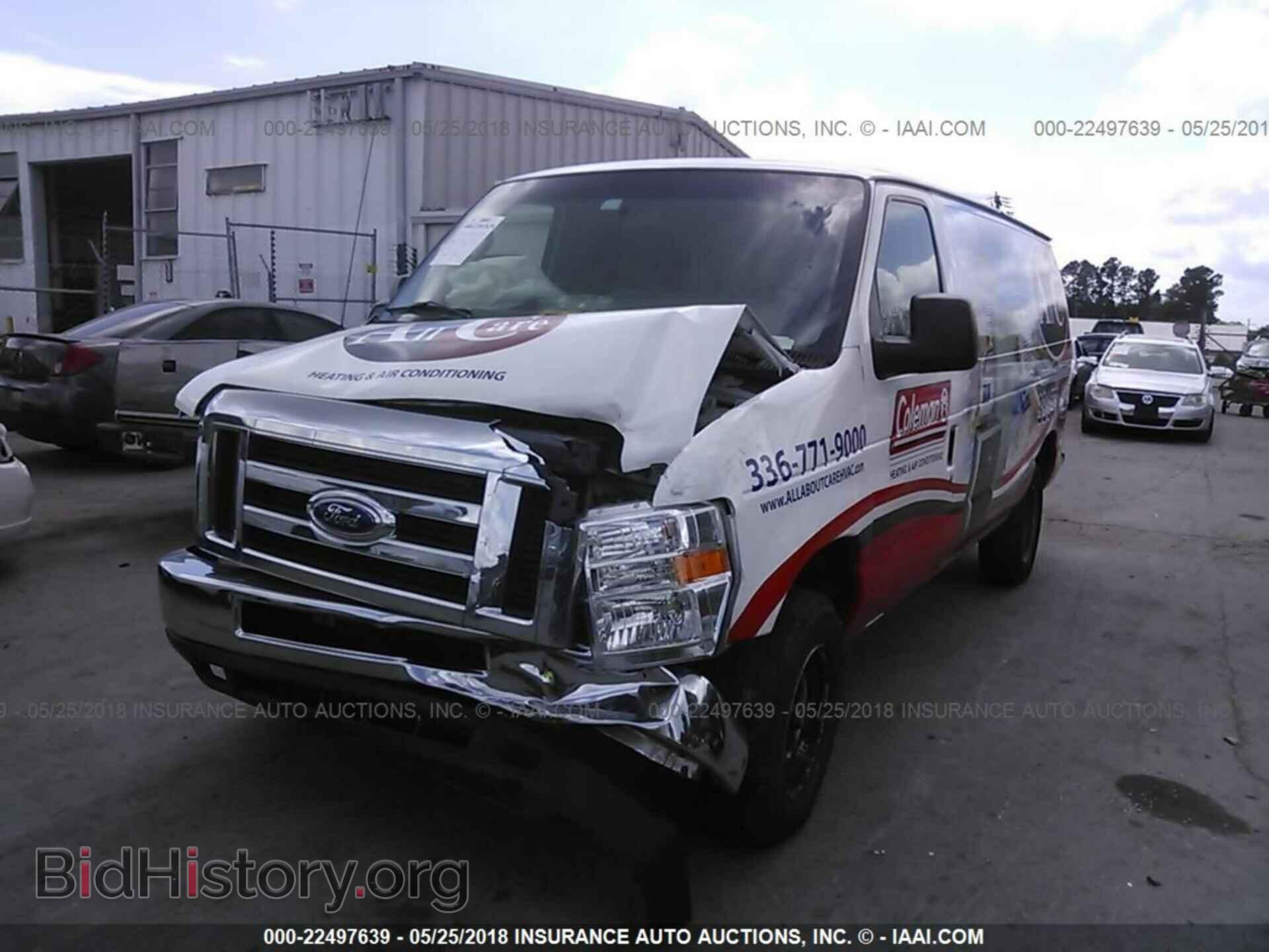 2011 Ford Econoline - VIN: 1FTNE2EW1BDB15587 - Photo 2