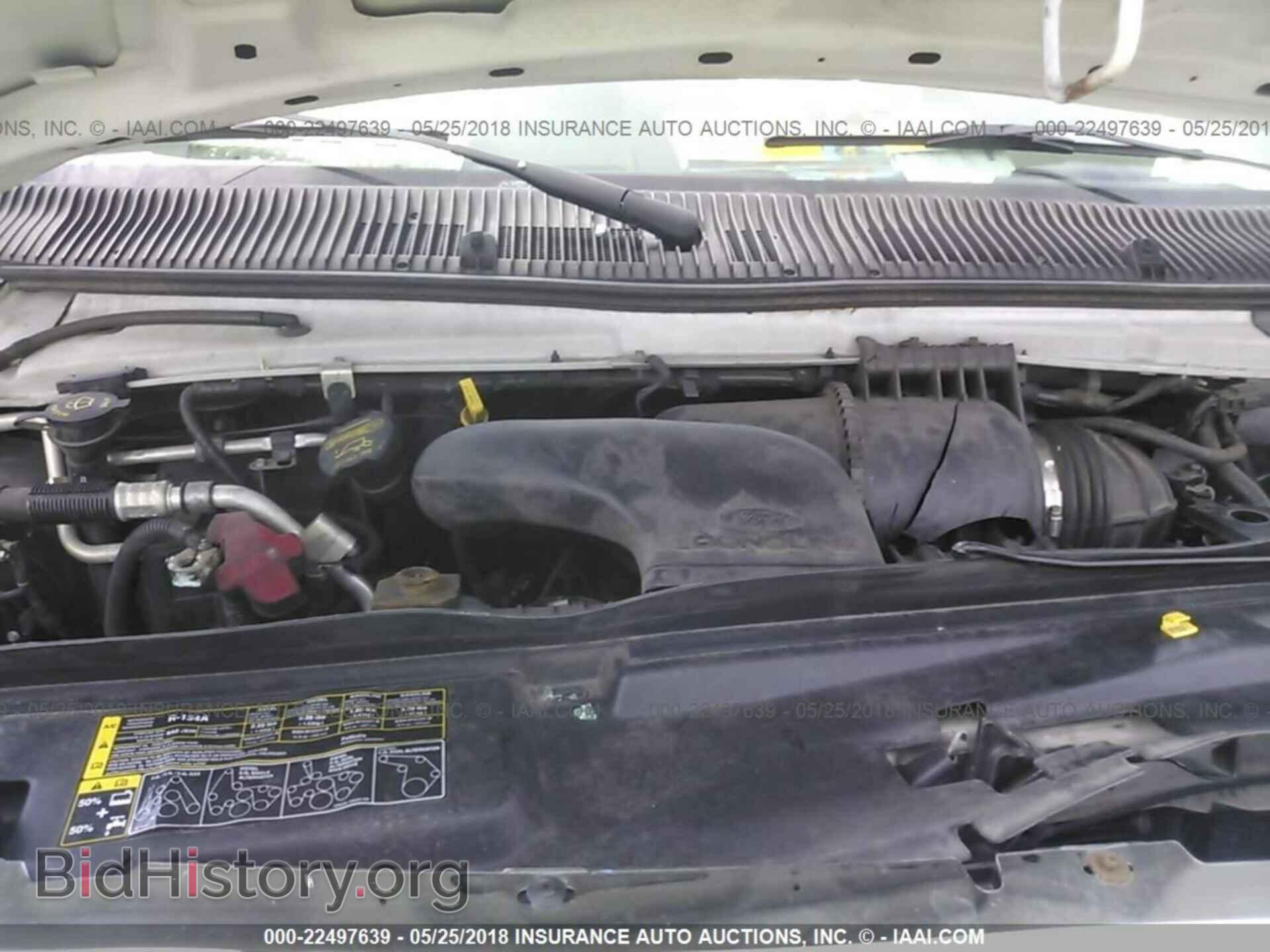 2011 Ford Econoline - VIN: 1FTNE2EW1BDB15587 - Photo 10