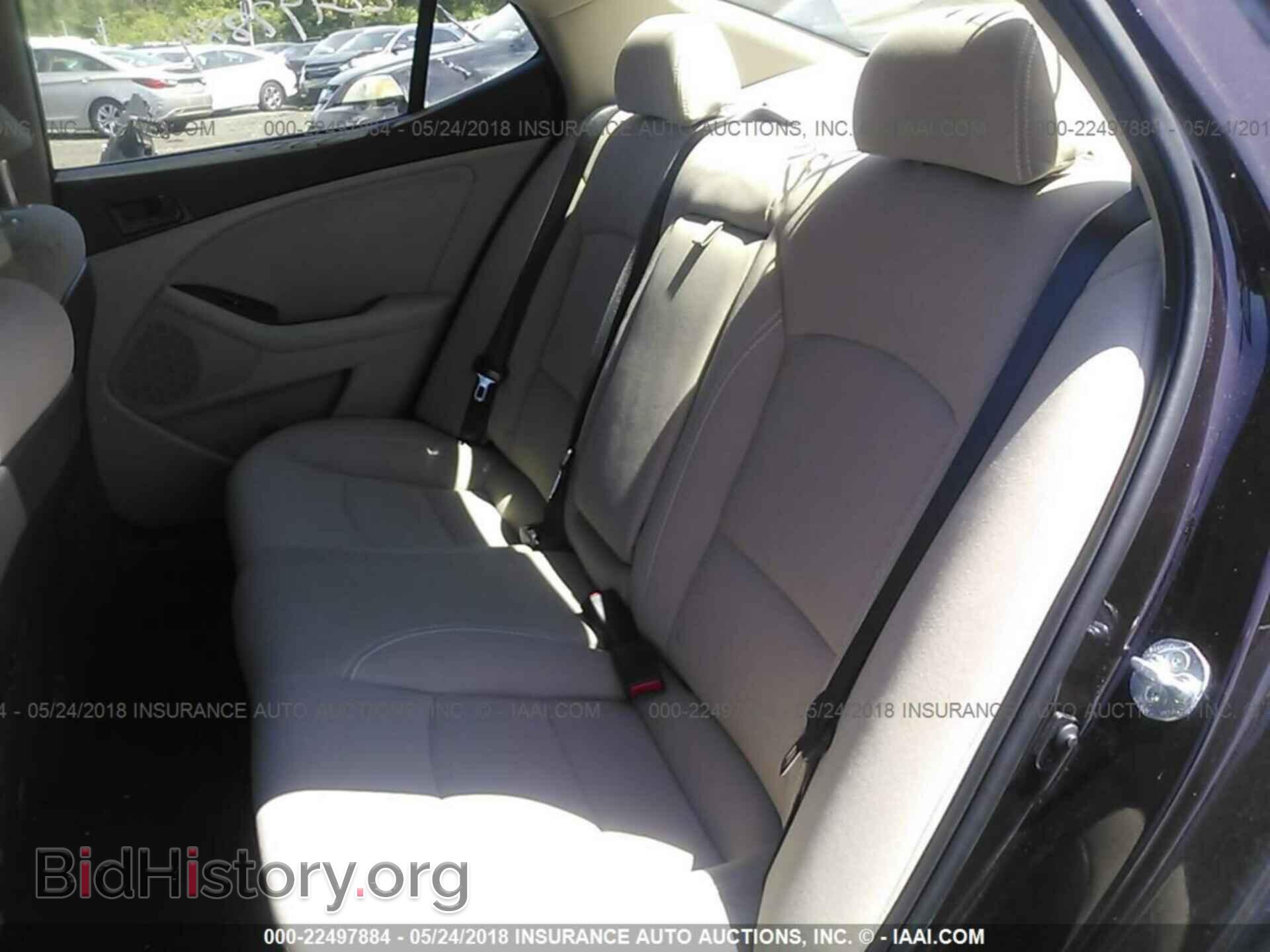 2015 Kia Optima - VIN: 5XXGM4A76FG457649 - Photo 8