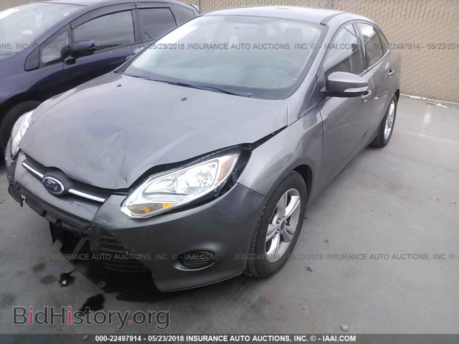 2014 Ford Focus - VIN: 1FADP3F29EL200782 - Photo 2