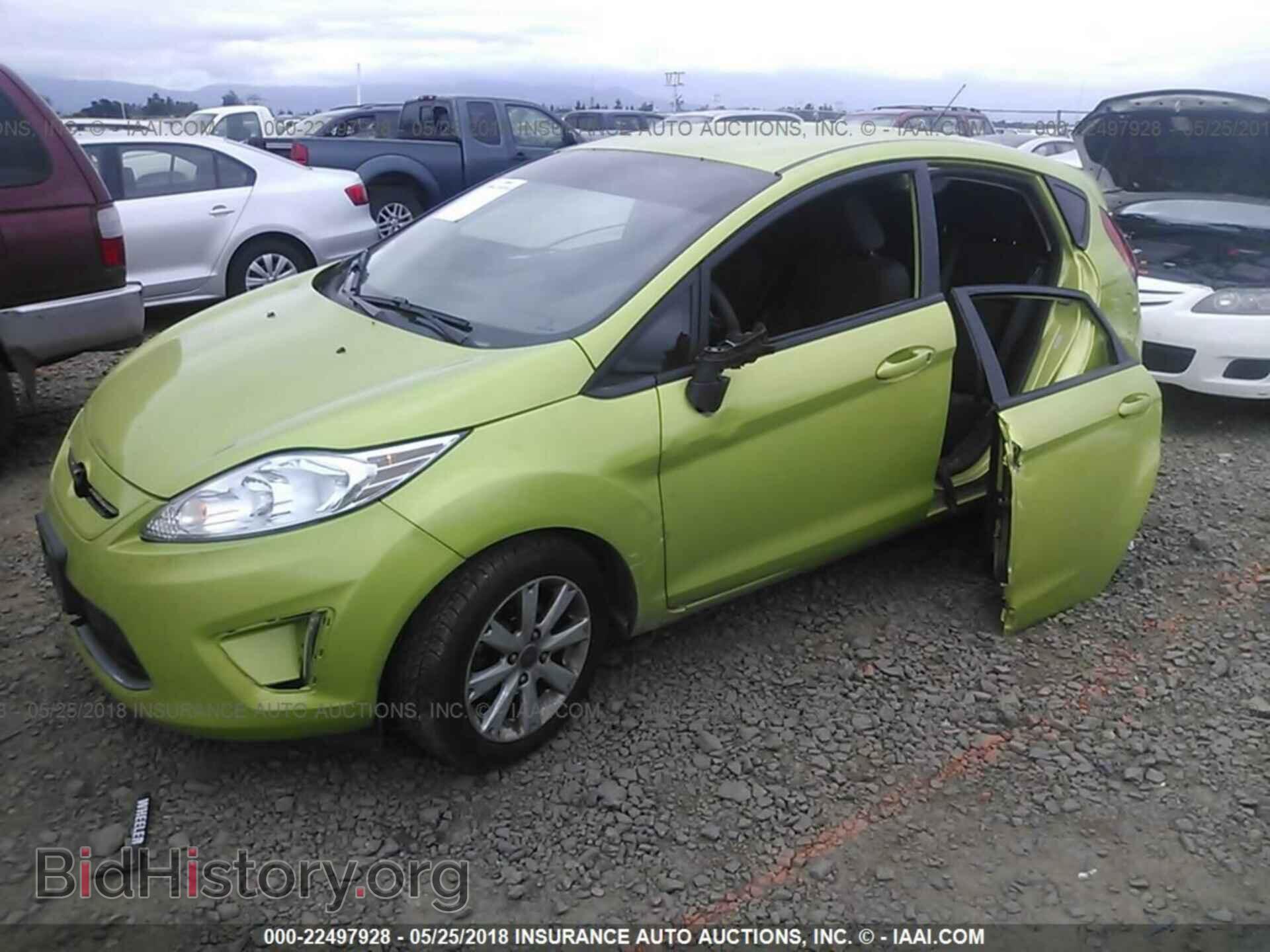 2011 Ford Fiesta - VIN: 3FADP4EJ4BM233519 - Фото 2