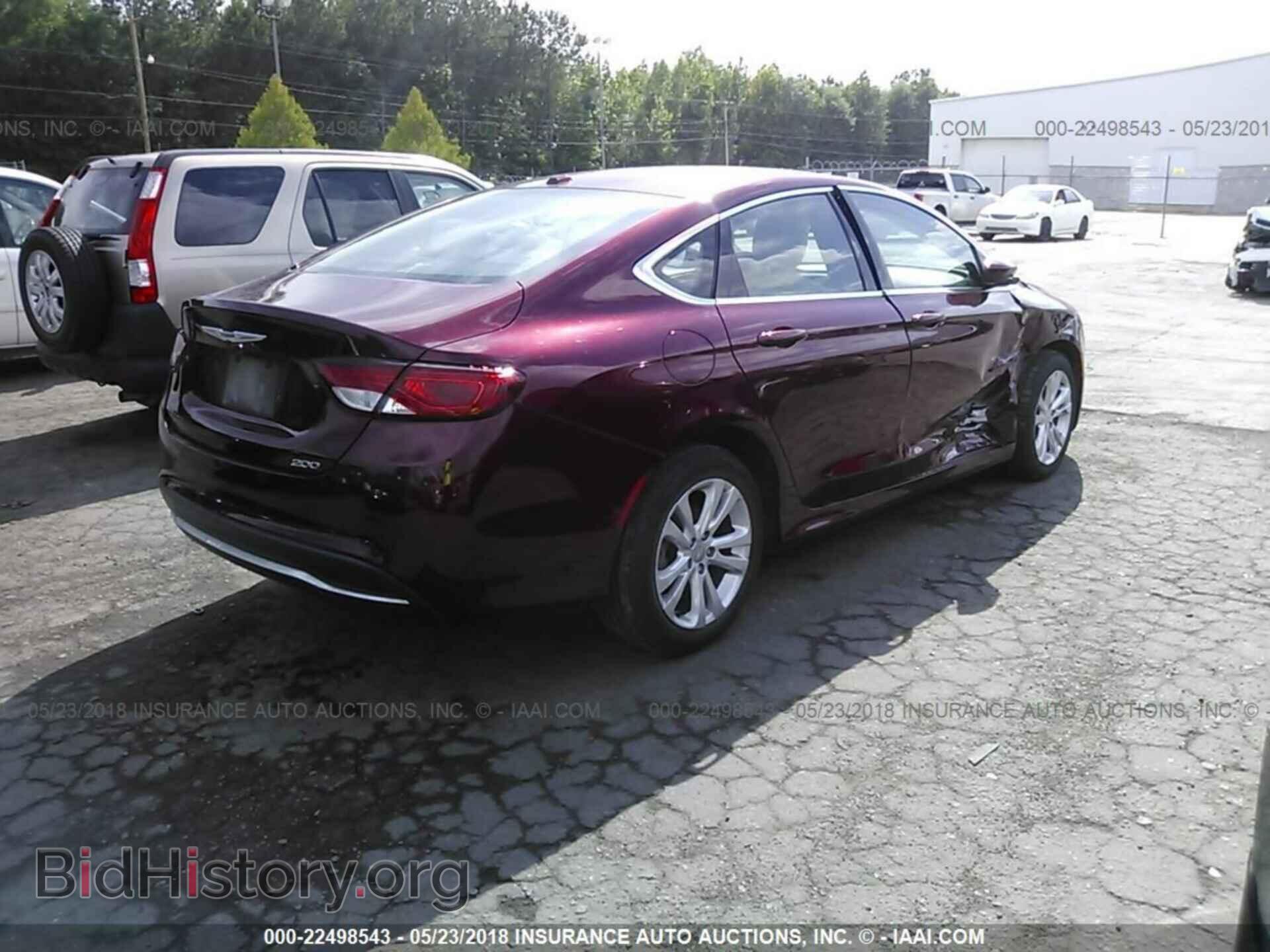 2015 Chrysler 200 - VIN: 1C3CCCAB5FN654403 - Photo 4