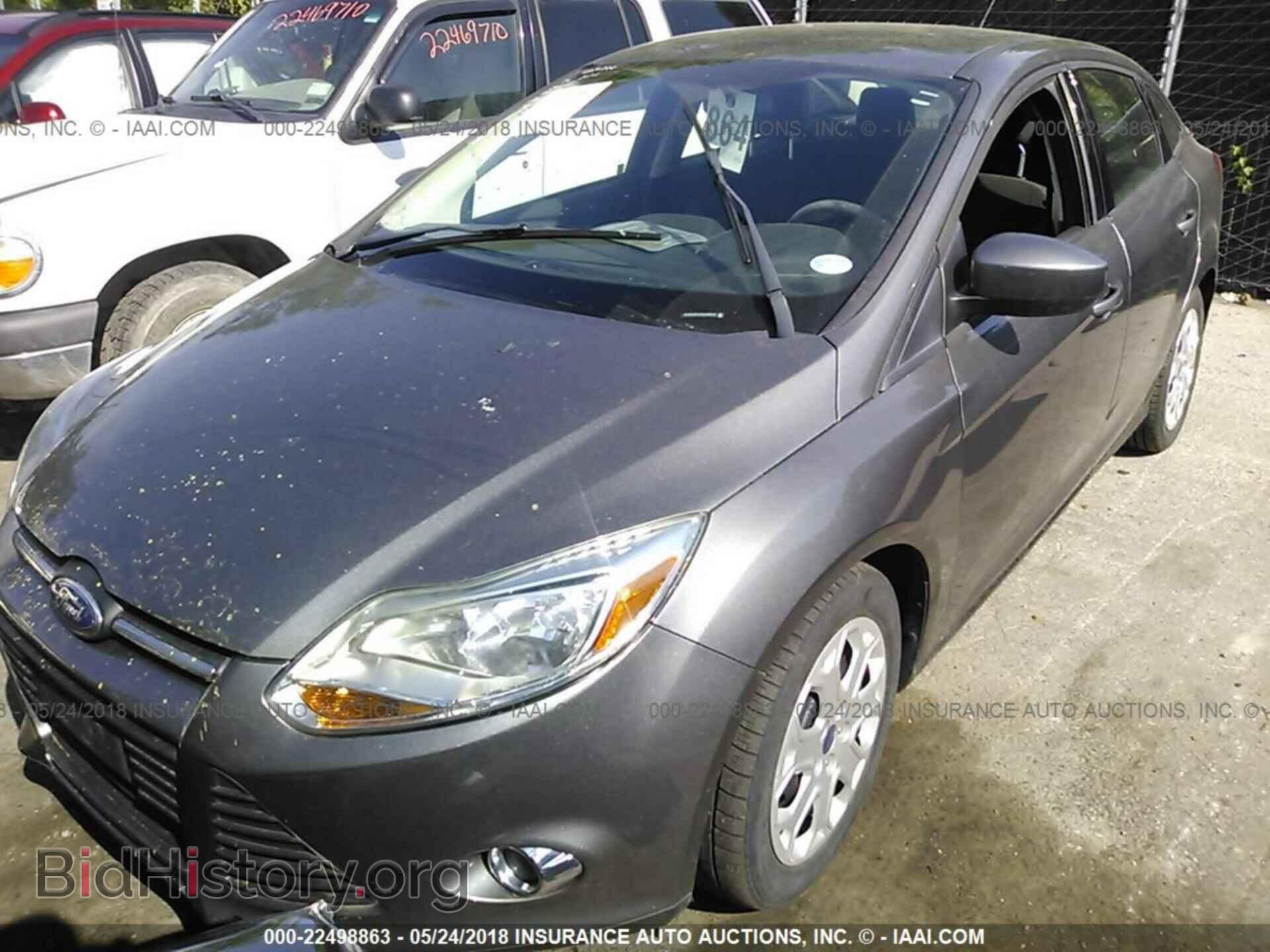 2012 Ford Focus - VIN: 1FAHP3F22CL249613 - Photo 2