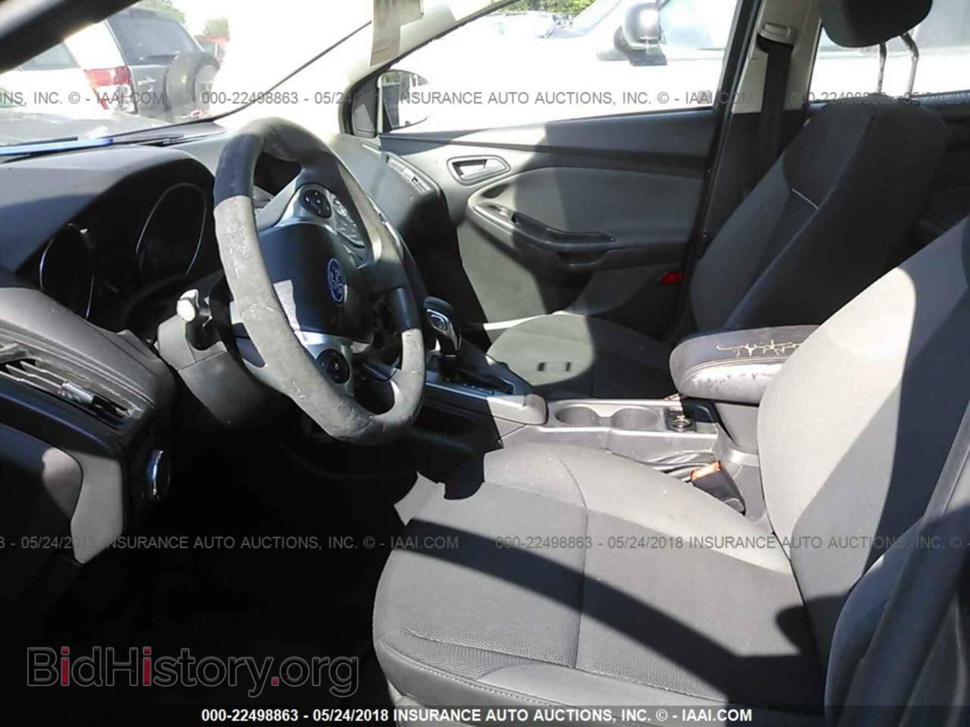2012 Ford Focus - VIN: 1FAHP3F22CL249613 - Photo 5