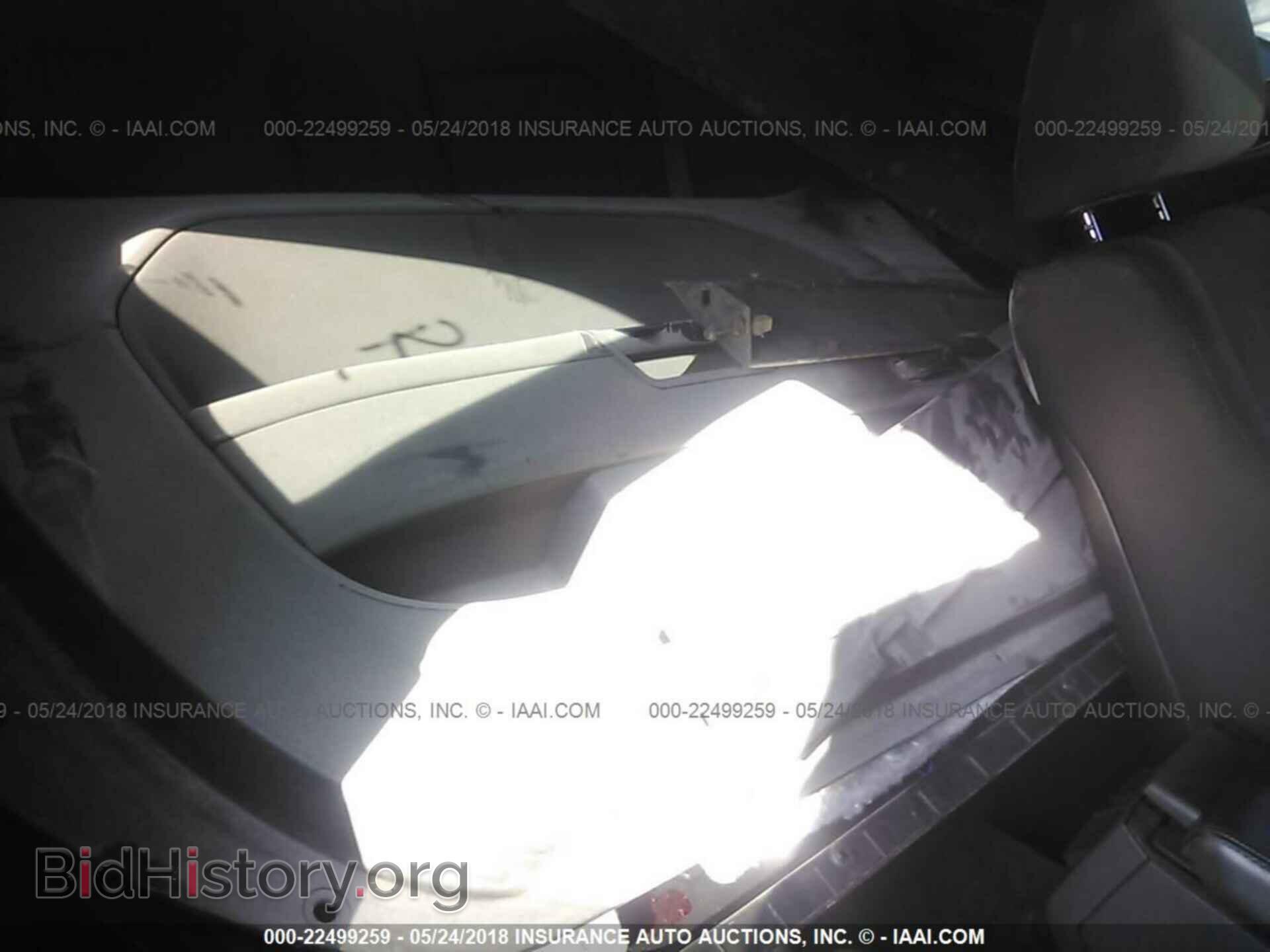 2011 Dodge Challenger - VIN: 2B3CJ4DG2BH602410 - Фото 8