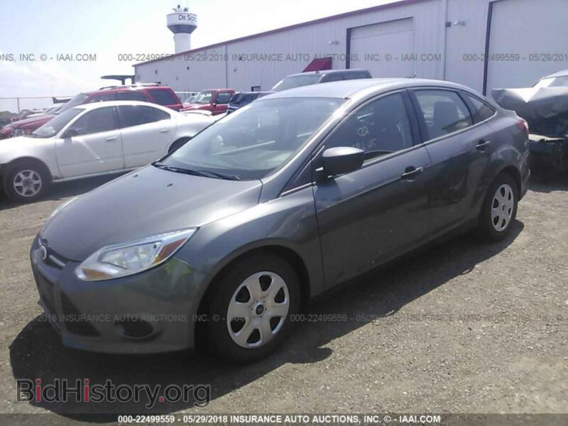 2012 Ford FOCUS (VIN 1FAHP3E24CL450463) — фото 2 из 10