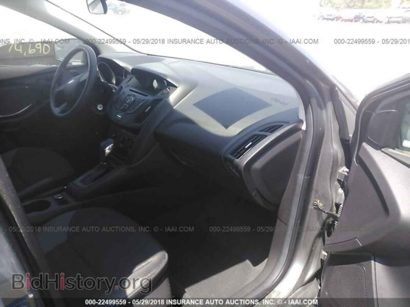 2012 Ford FOCUS (VIN 1FAHP3E24CL450463) — фото 5 из 10