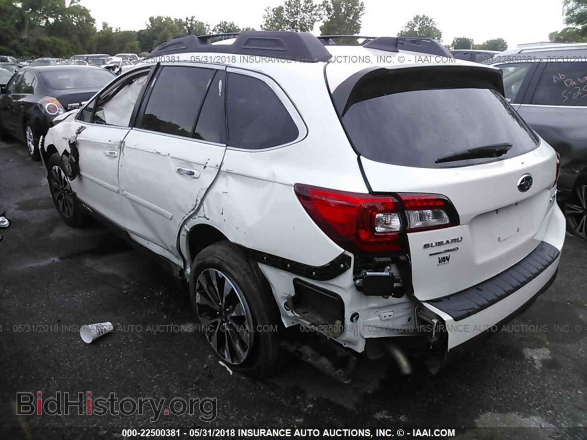2016 Subaru Outback - VIN: 4S4BSBLC3G3313794 - Фото 3