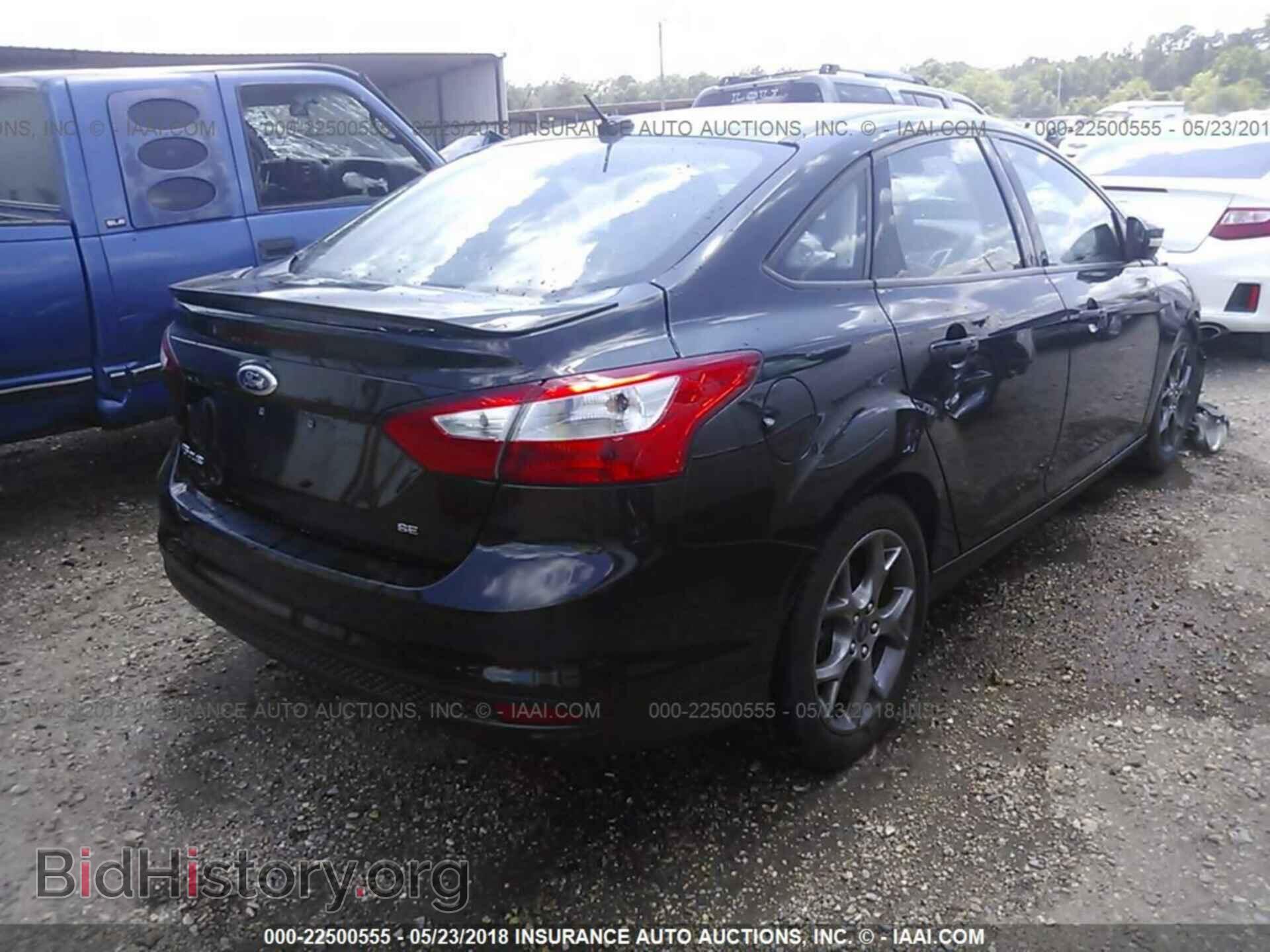 2013 Ford Focus - VIN: 1FADP3F2XDL292001 - Photo 4