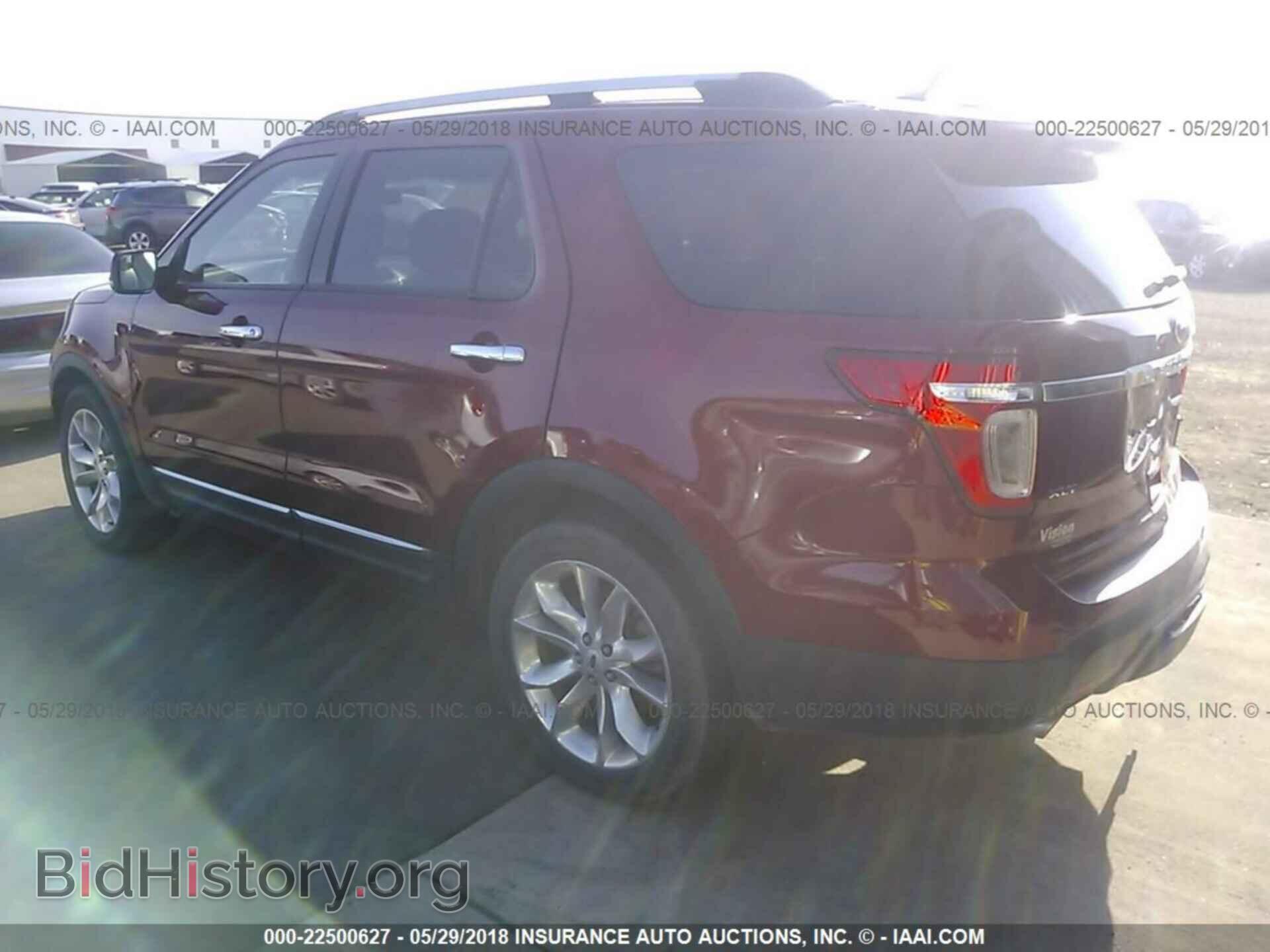 2014 Ford Explorer - VIN: 1FM5K8D8XEGB16461 - Фото 3