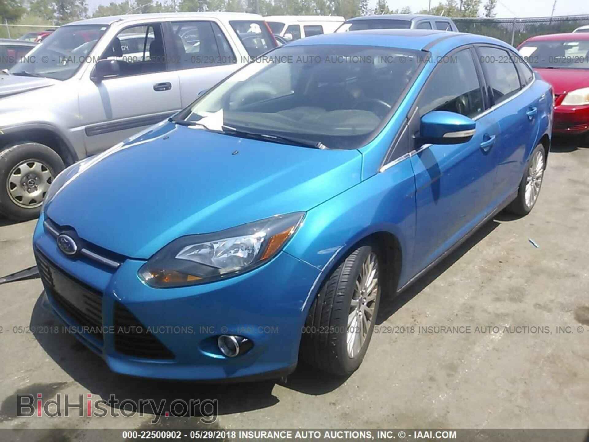 2012 Ford Focus - VIN: 1FAHP3J2XCL434113 - Photo 2
