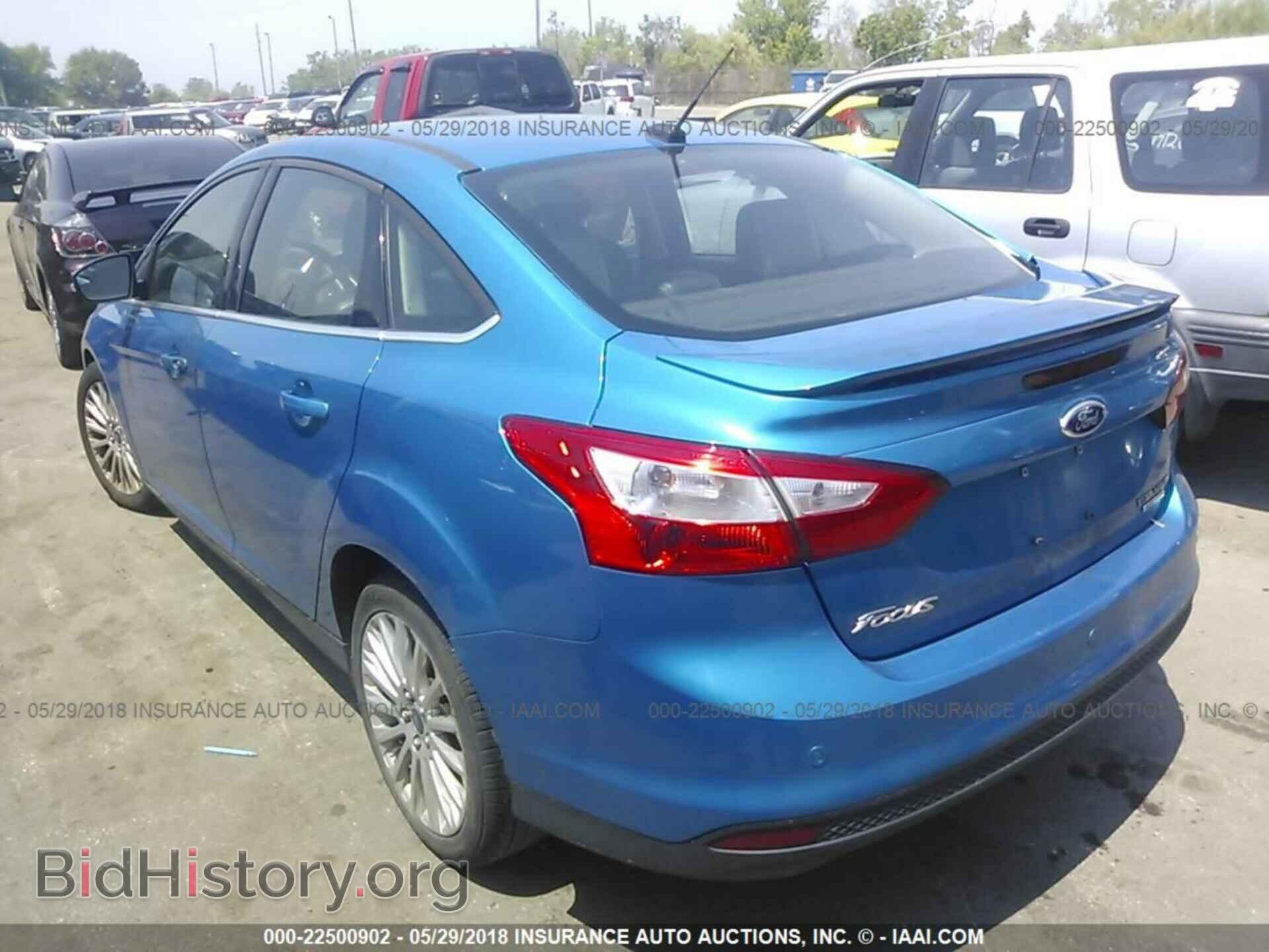 2012 Ford Focus - VIN: 1FAHP3J2XCL434113 - Photo 3