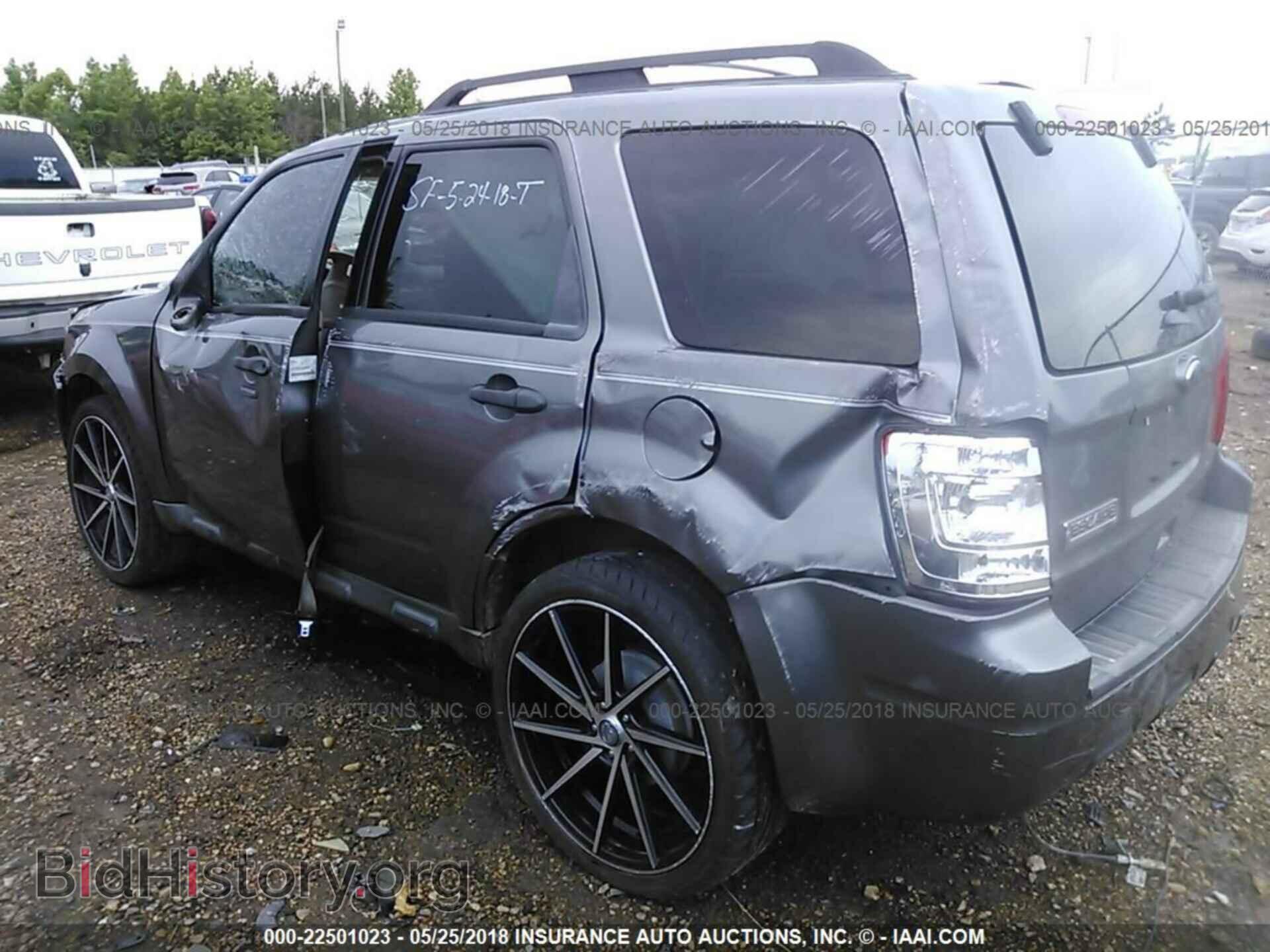 2011 Ford Escape - VIN: 1FMCU0D7XBKB36809 - Photo 6