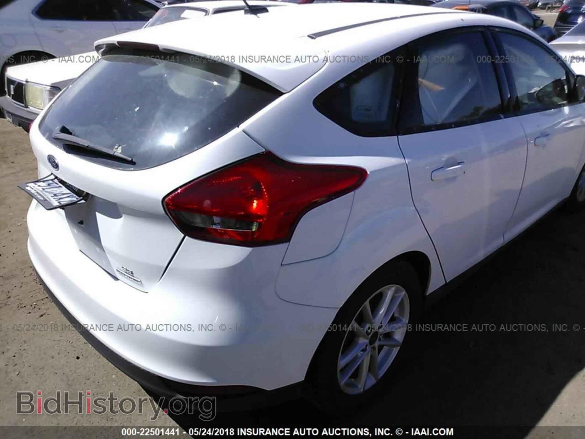 2016 Ford Focus - VIN: 1FADP3K2XGL372456 - Фото 4