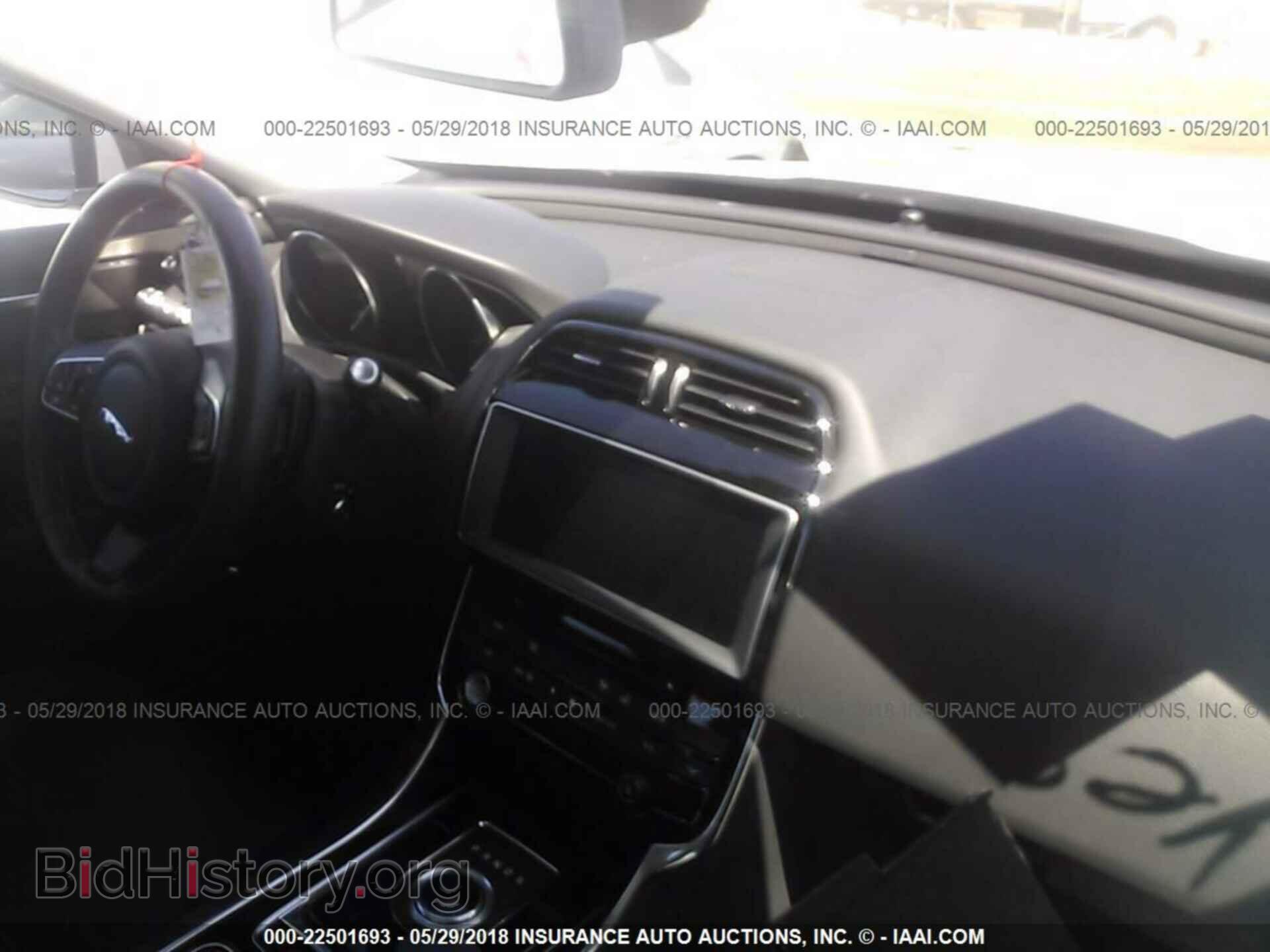 2017 Jaguar Xe - VIN: SAJAE4BG0HA961602 - Фото 5