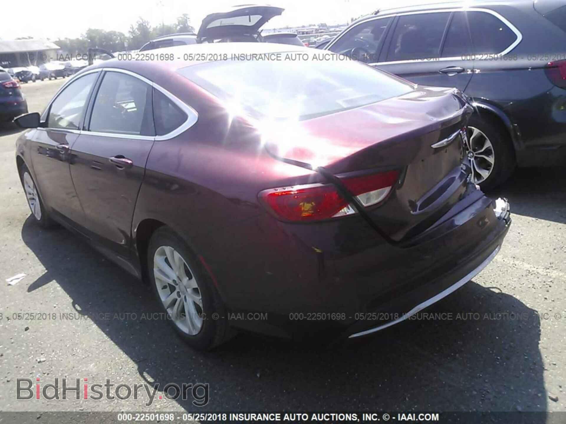 2015 Chrysler 200 - VIN: 1C3CCCAB5FN580741 - Photo 3
