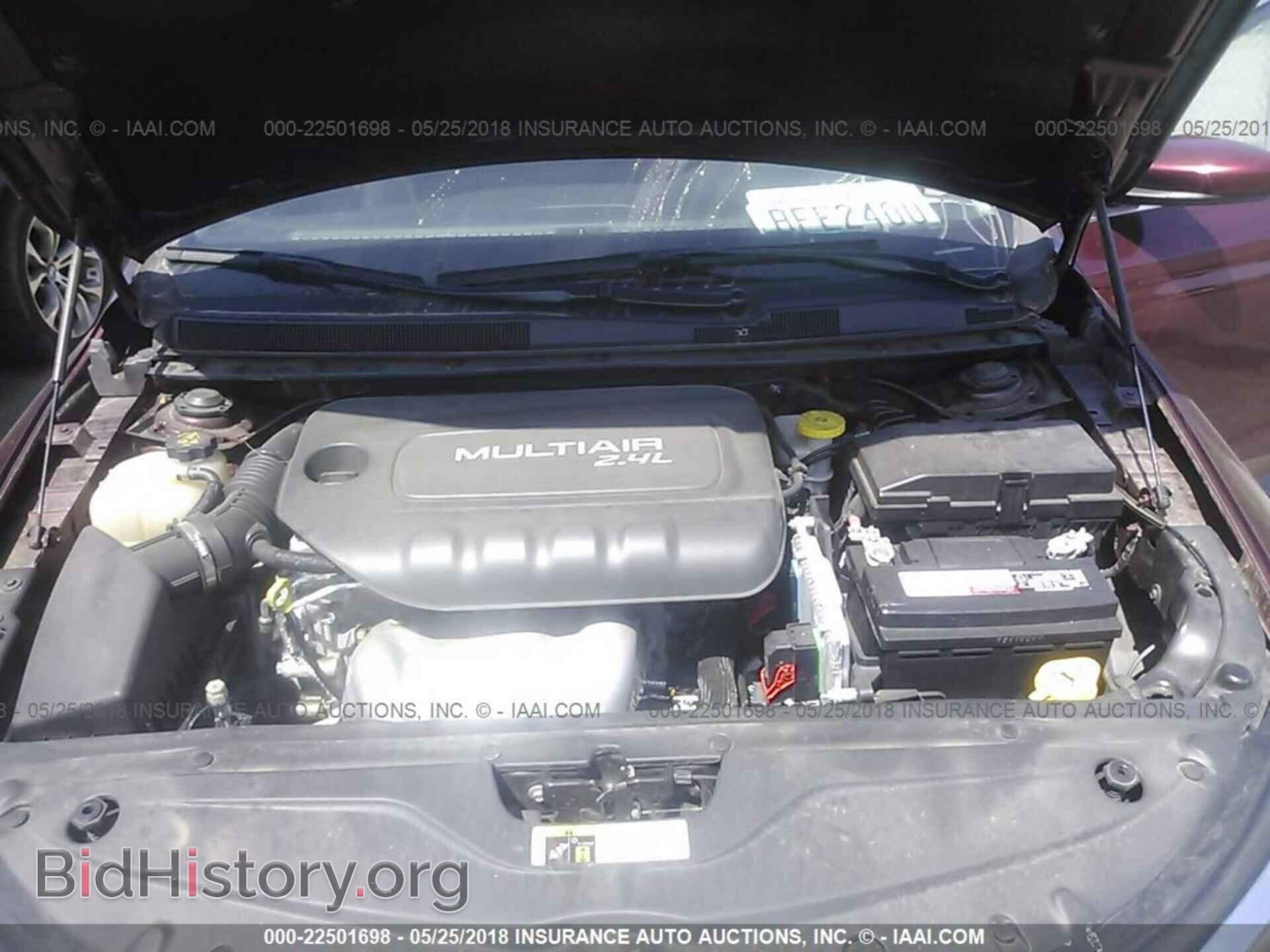 2015 Chrysler 200 - VIN: 1C3CCCAB5FN580741 - Photo 10