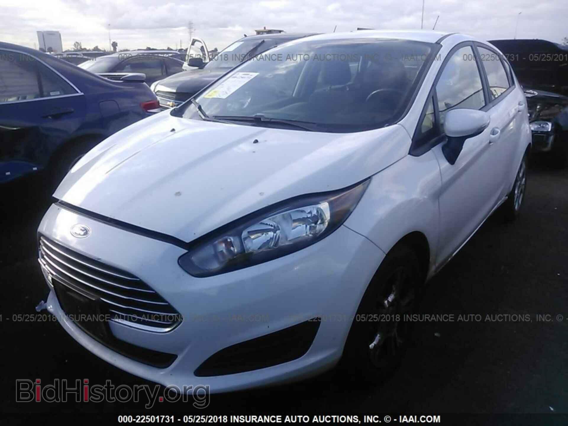 2016 Ford Fiesta - VIN: 3FADP4EJ3GM147481 - Фото 2