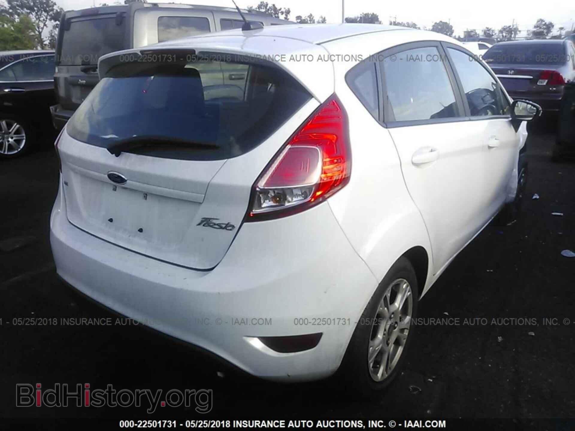 2016 Ford Fiesta - VIN: 3FADP4EJ3GM147481 - Фото 4