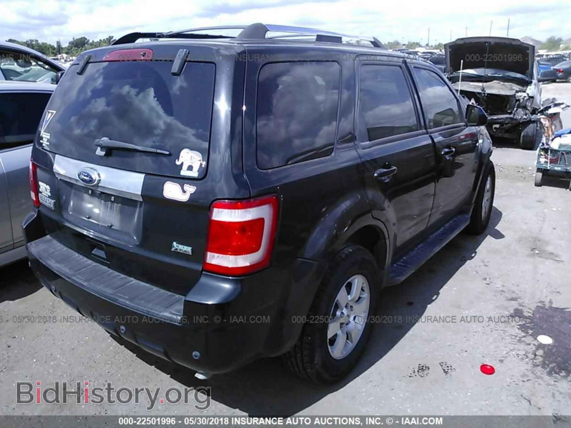 2011 Ford Escape - VIN: 1FMCU0EG6BKA33126 - Фото 4