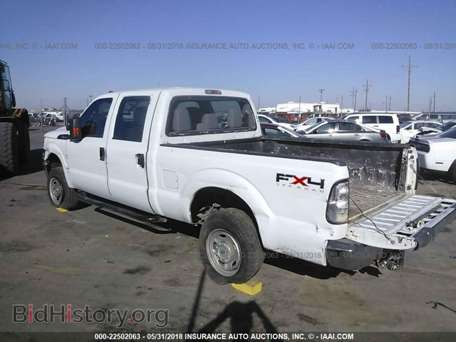 2011 Ford F250 - VIN: 1FT7W2B67BEB23844 - Фото 3