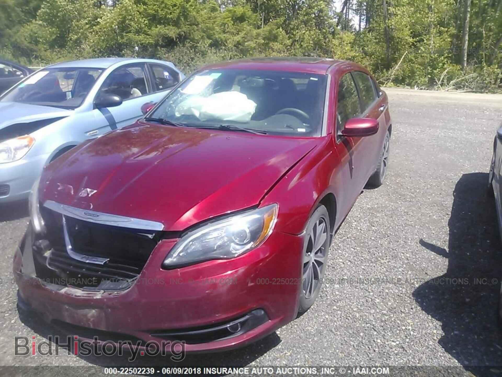 2012 Chrysler 200 - VIN: 1C3CCBHG8CN178395 - Фото 2
