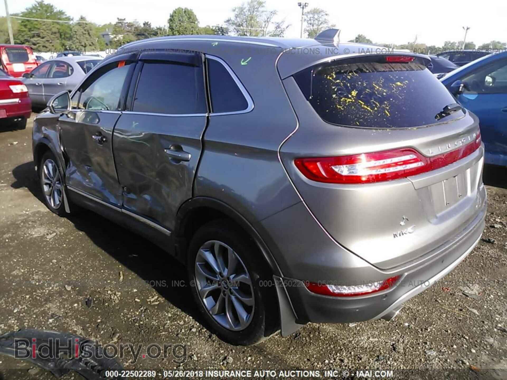 2017 Lincoln Mkc - VIN: 5LMCJ2D98HUL44770 - Photo 3