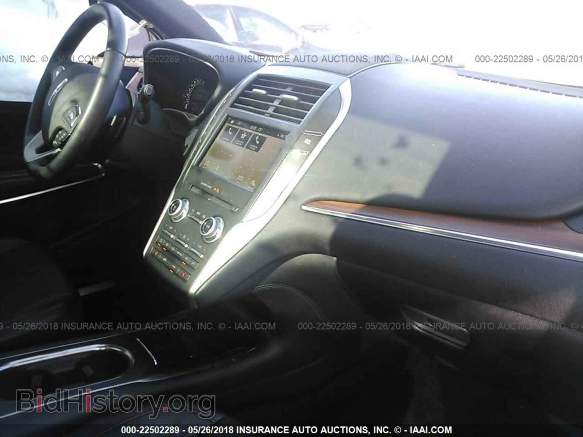 2017 Lincoln Mkc - VIN: 5LMCJ2D98HUL44770 - Photo 5