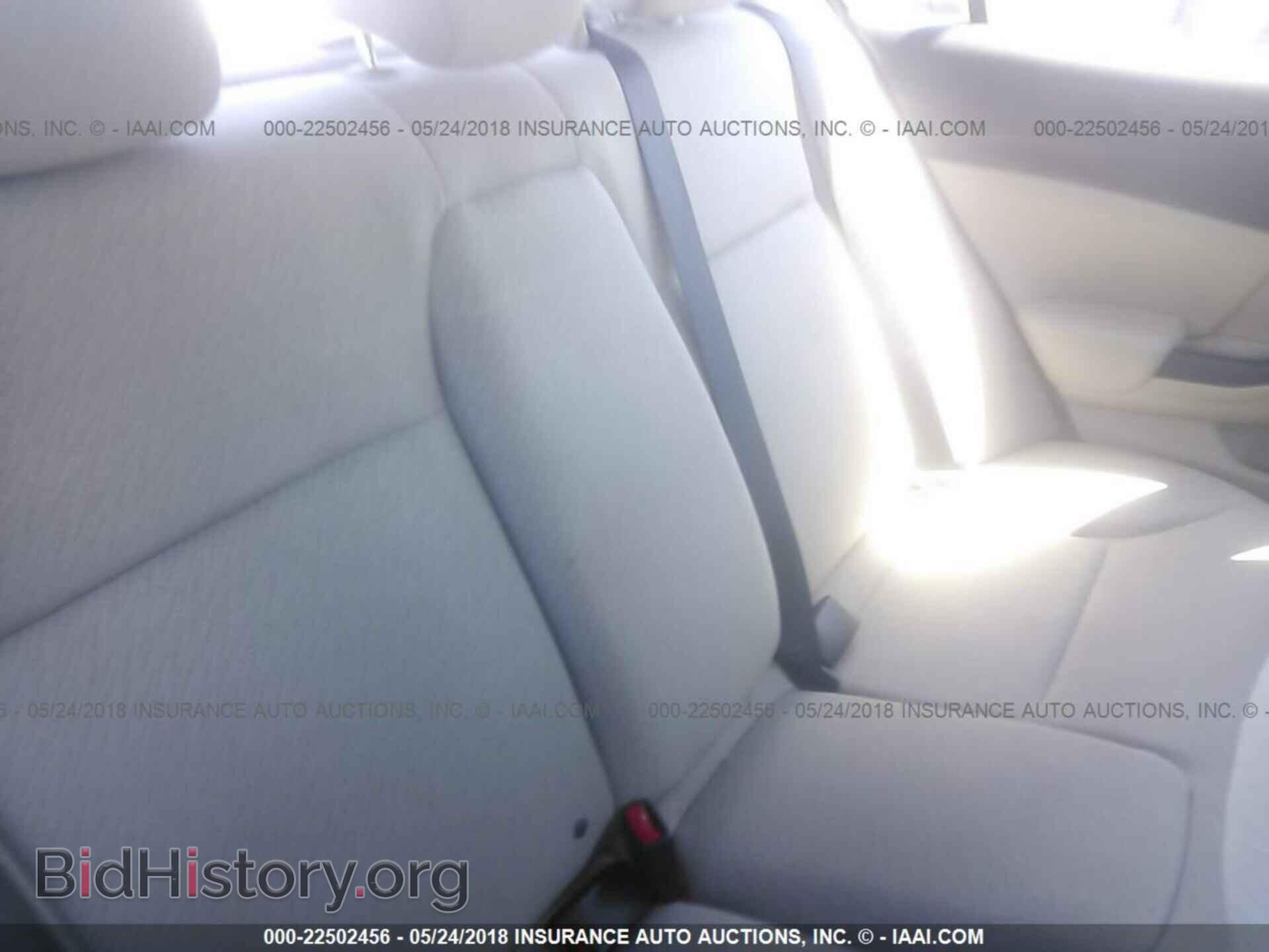 2013 Honda Civic - VIN: 19XFB2F57DE044805 - Photo 8