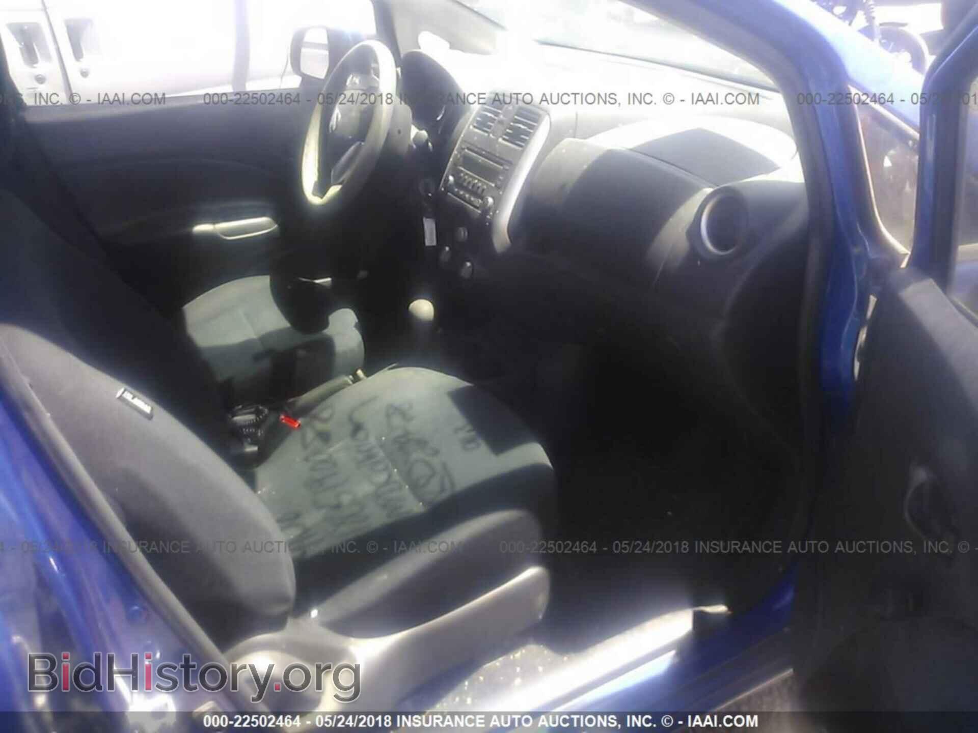 2014 Nissan Versa note - VIN: 3N1CE2CP8EL384108 - Photo 5