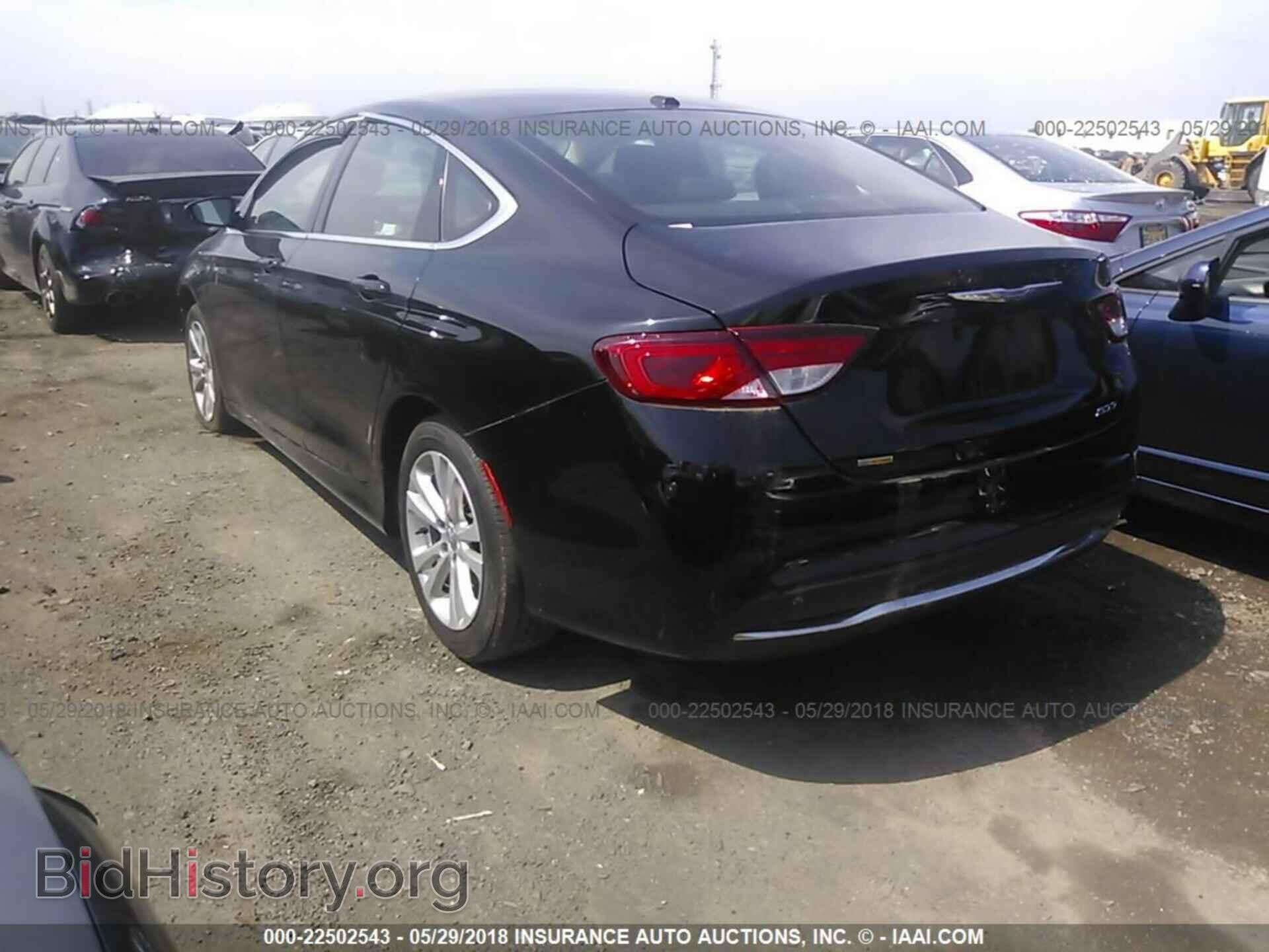 2016 Chrysler 200 - VIN: 1C3CCCAB0GN164629 - Photo 3